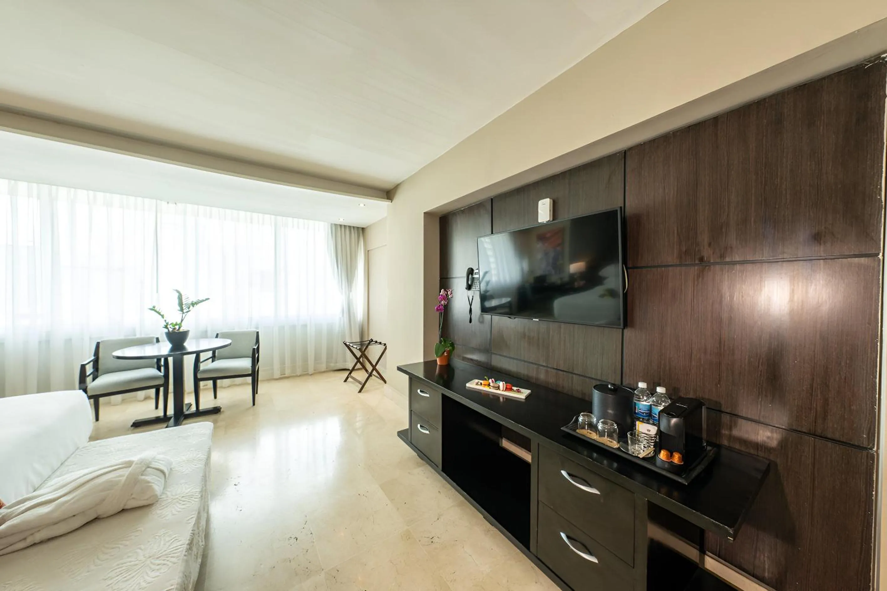 TV and multimedia, Bed in Hotel El Panama by Faranda Grand, a member of Radisson Individuals
