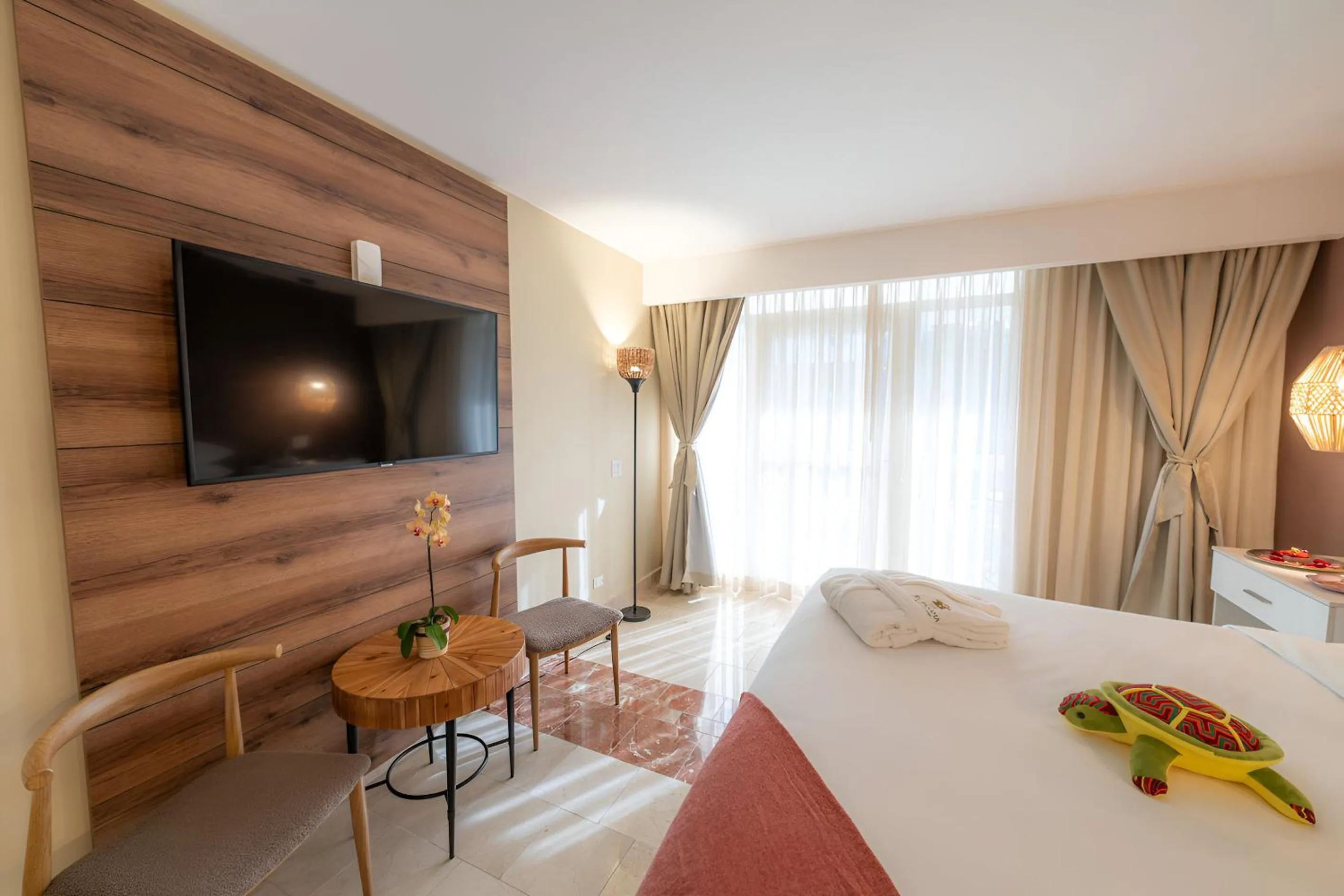 TV and multimedia, Bed in Hotel El Panama by Faranda Grand, a member of Radisson Individuals