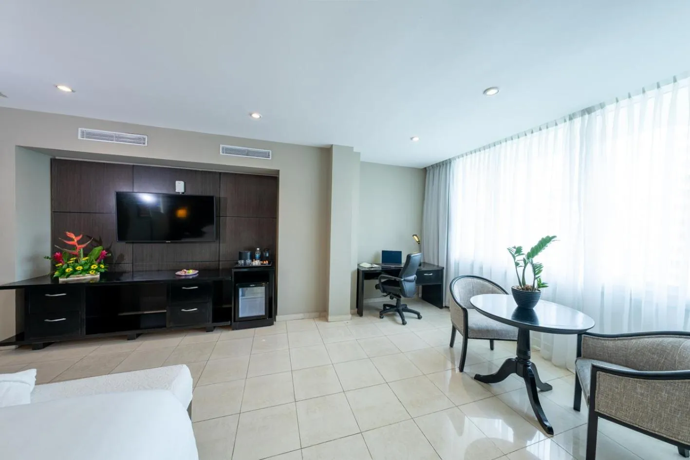 Seating area in Hotel El Panama by Faranda Grand, a member of Radisson Individuals