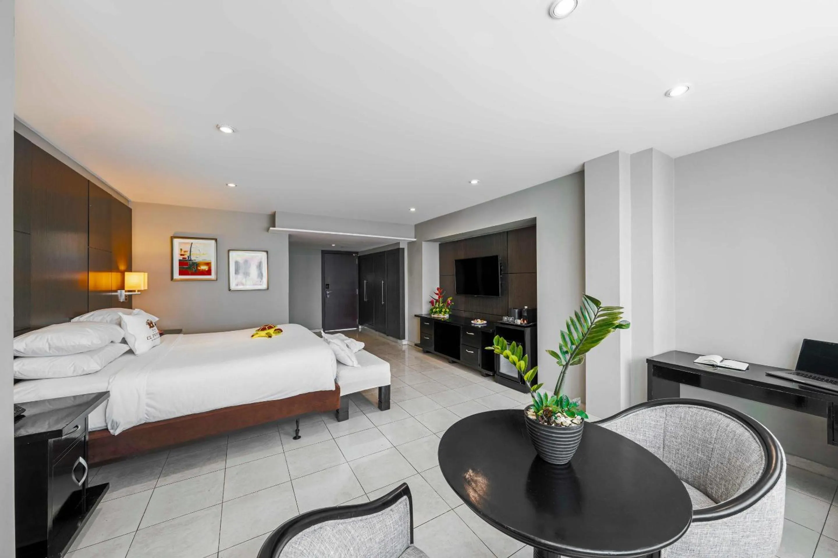 Bedroom, Bed in Hotel El Panama by Faranda Grand, a member of Radisson Individuals