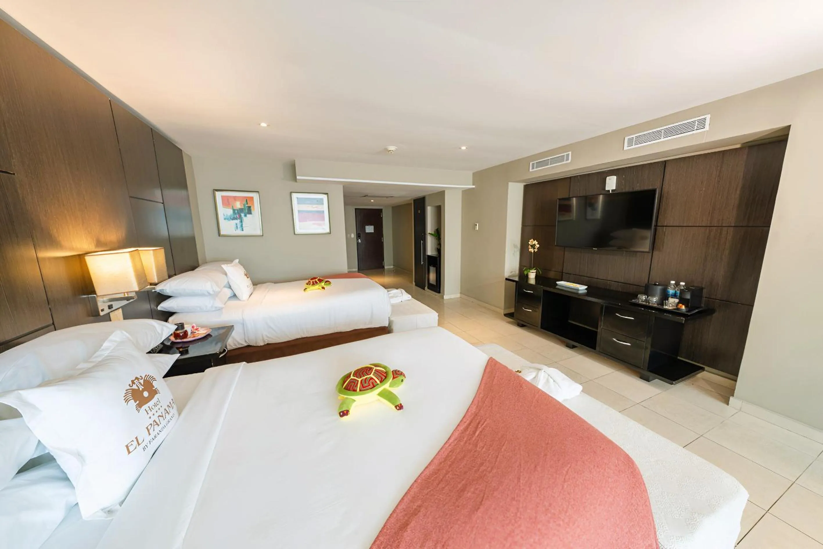 Bed in Hotel El Panama by Faranda Grand, a member of Radisson Individuals