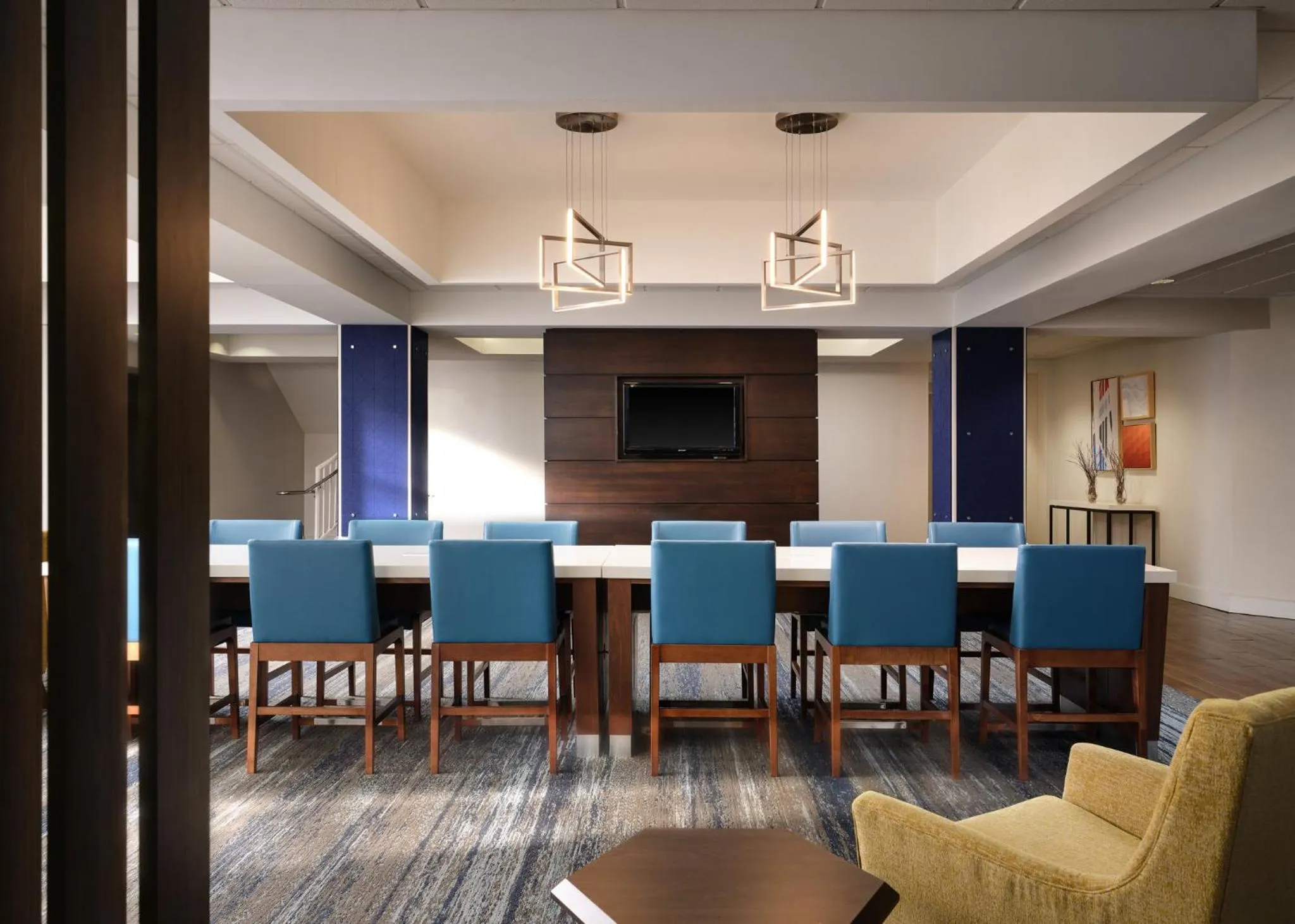 Property building in Holiday Inn Express and Suites New Orleans Airport by IHG