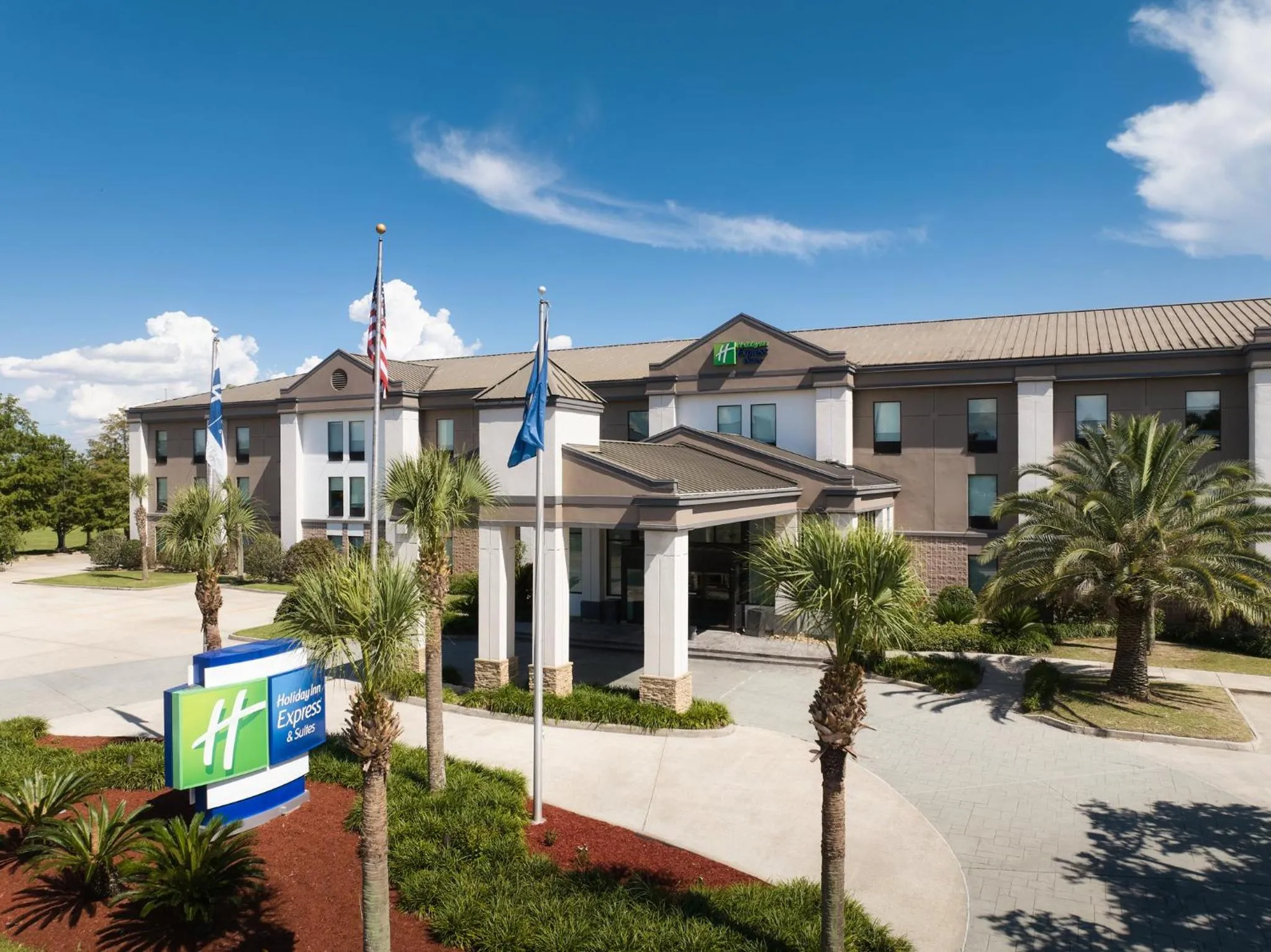 Property building in Holiday Inn Express and Suites New Orleans Airport by IHG