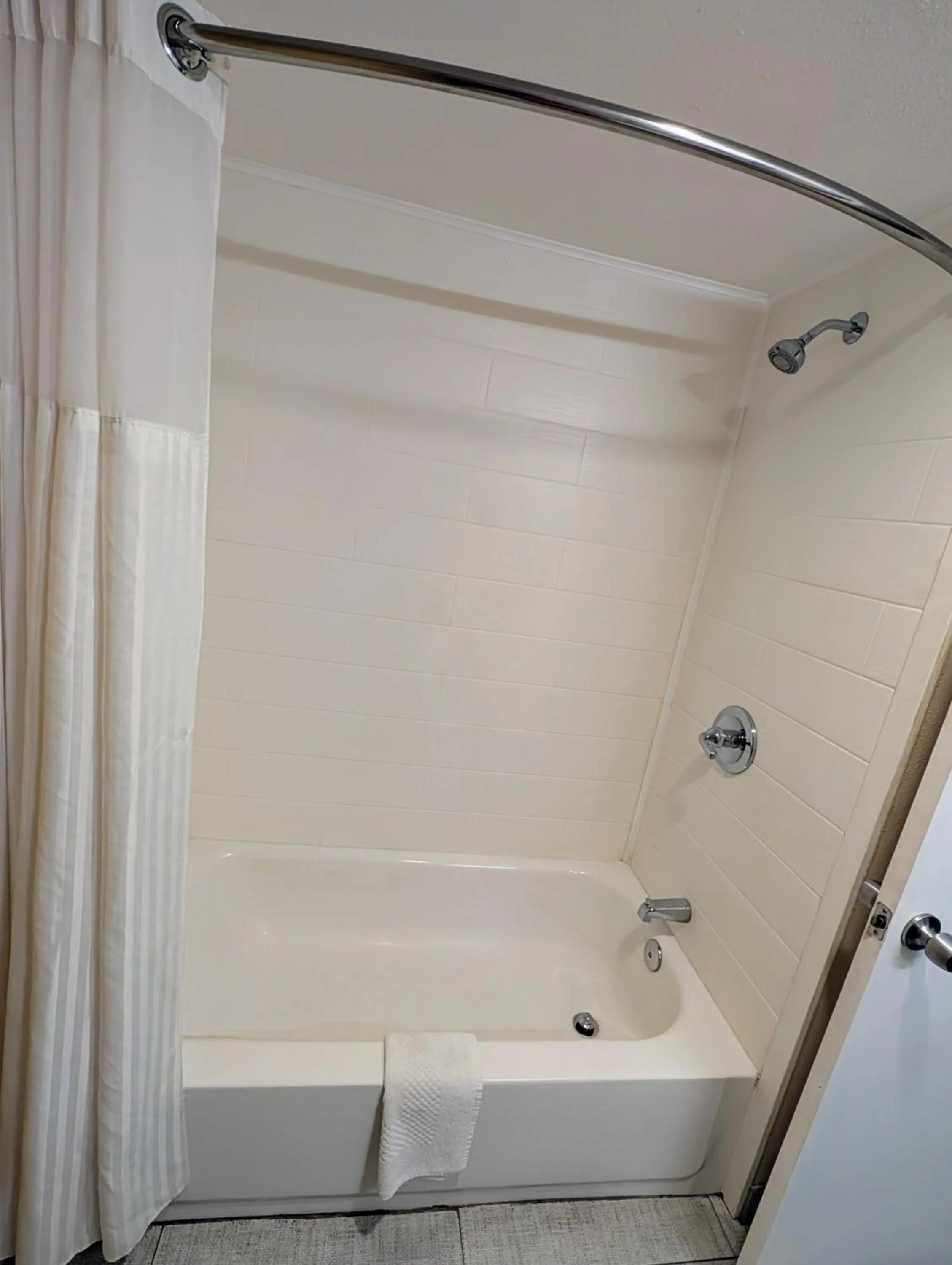 Bathroom in Pocono Inn & Banquet - Stroudsburg