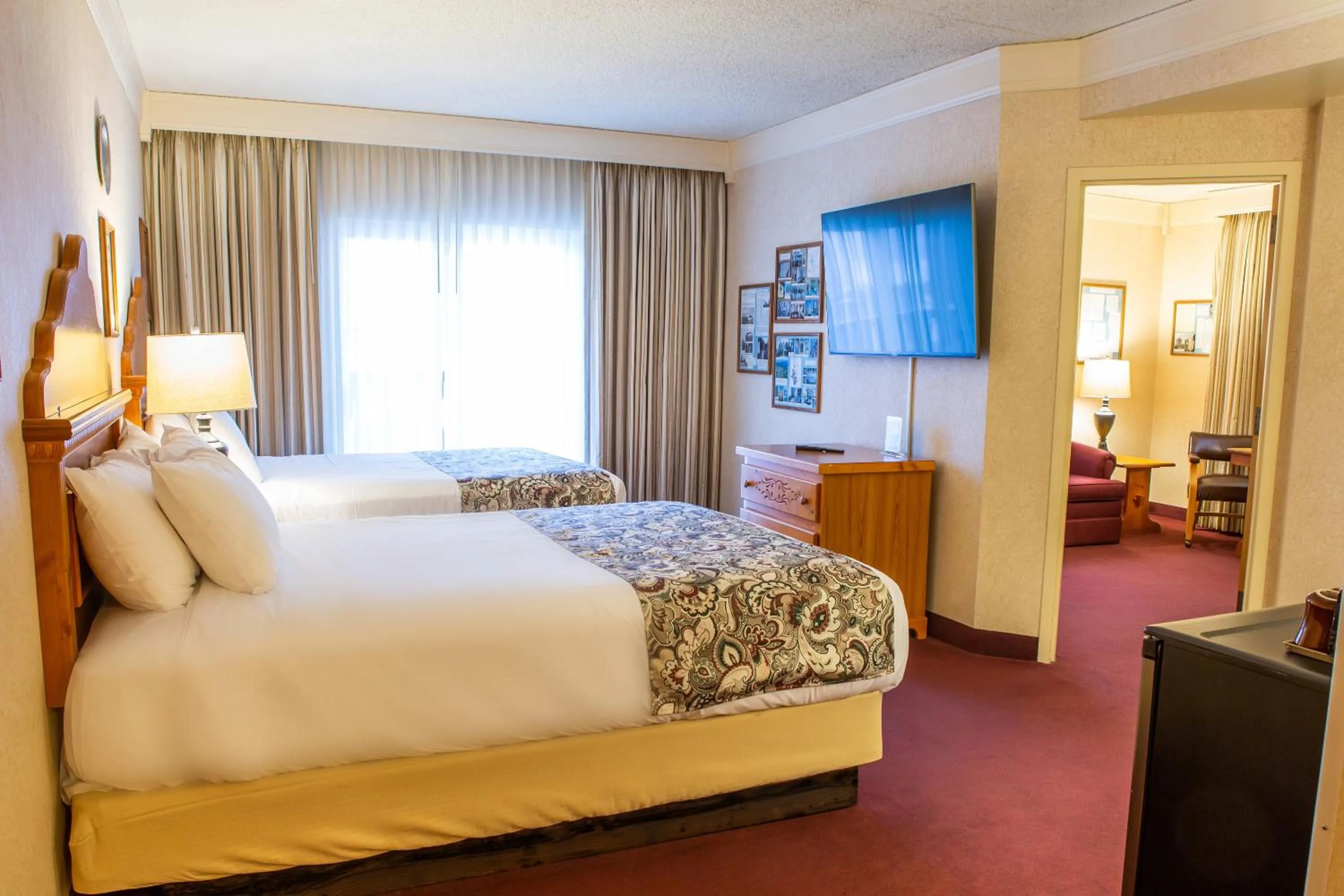 Bed in Bavarian Inn Lodge