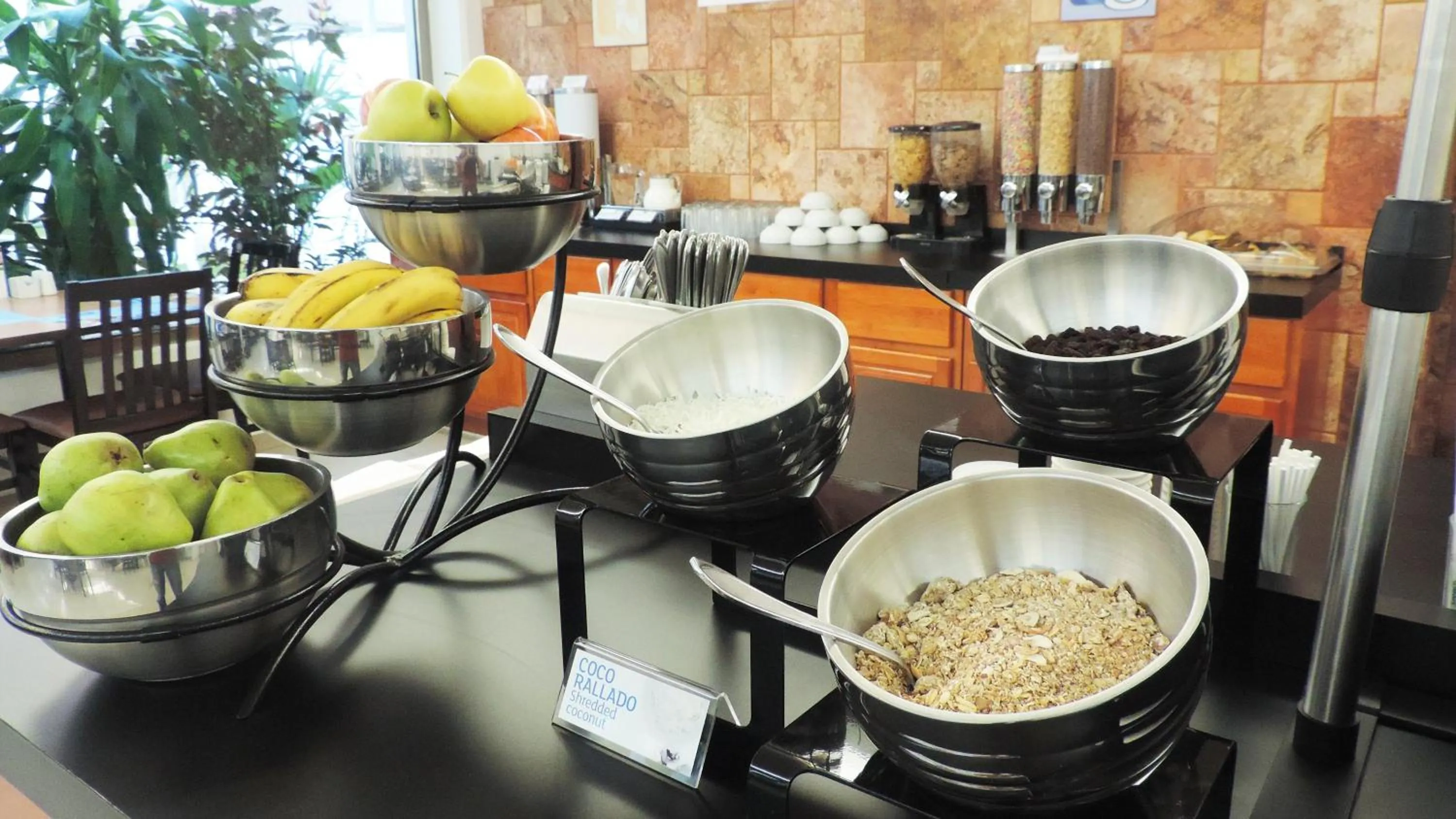 Restaurant/places to eat, Food in Holiday Inn Express Paraiso - Dos Bocas