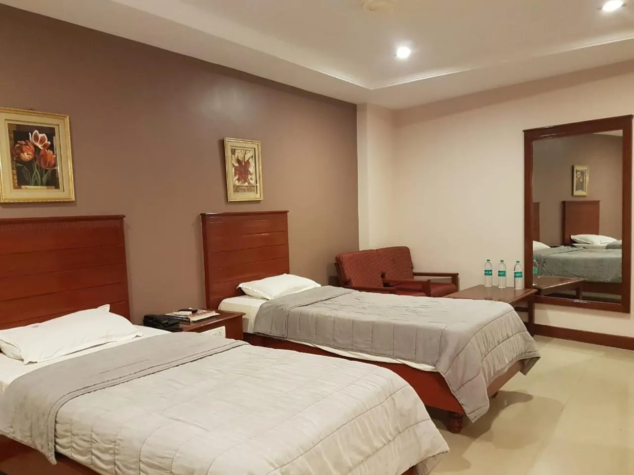 Bed in Hotel Subhalakshmi Palace