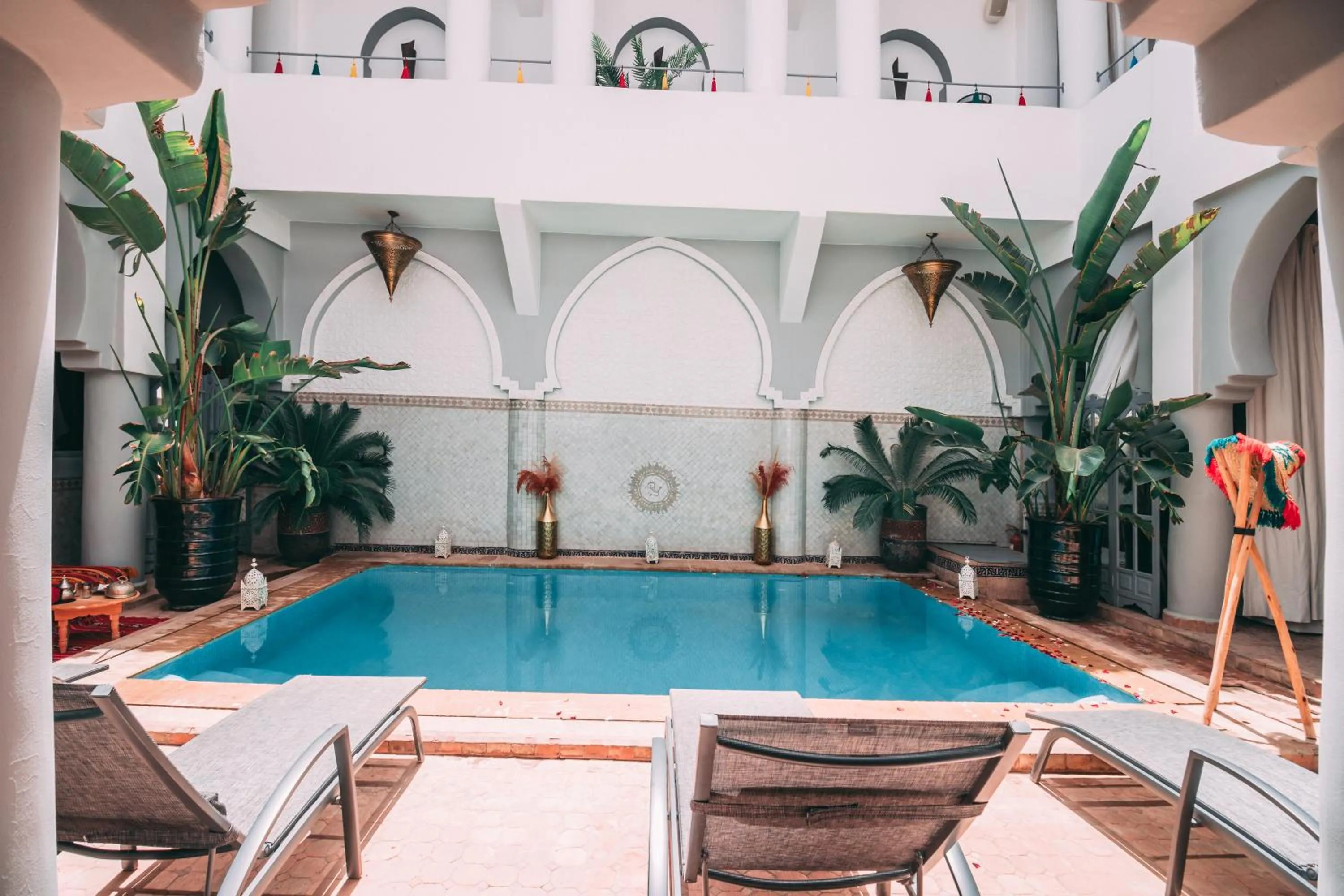 Swimming pool in Riad Shemsi