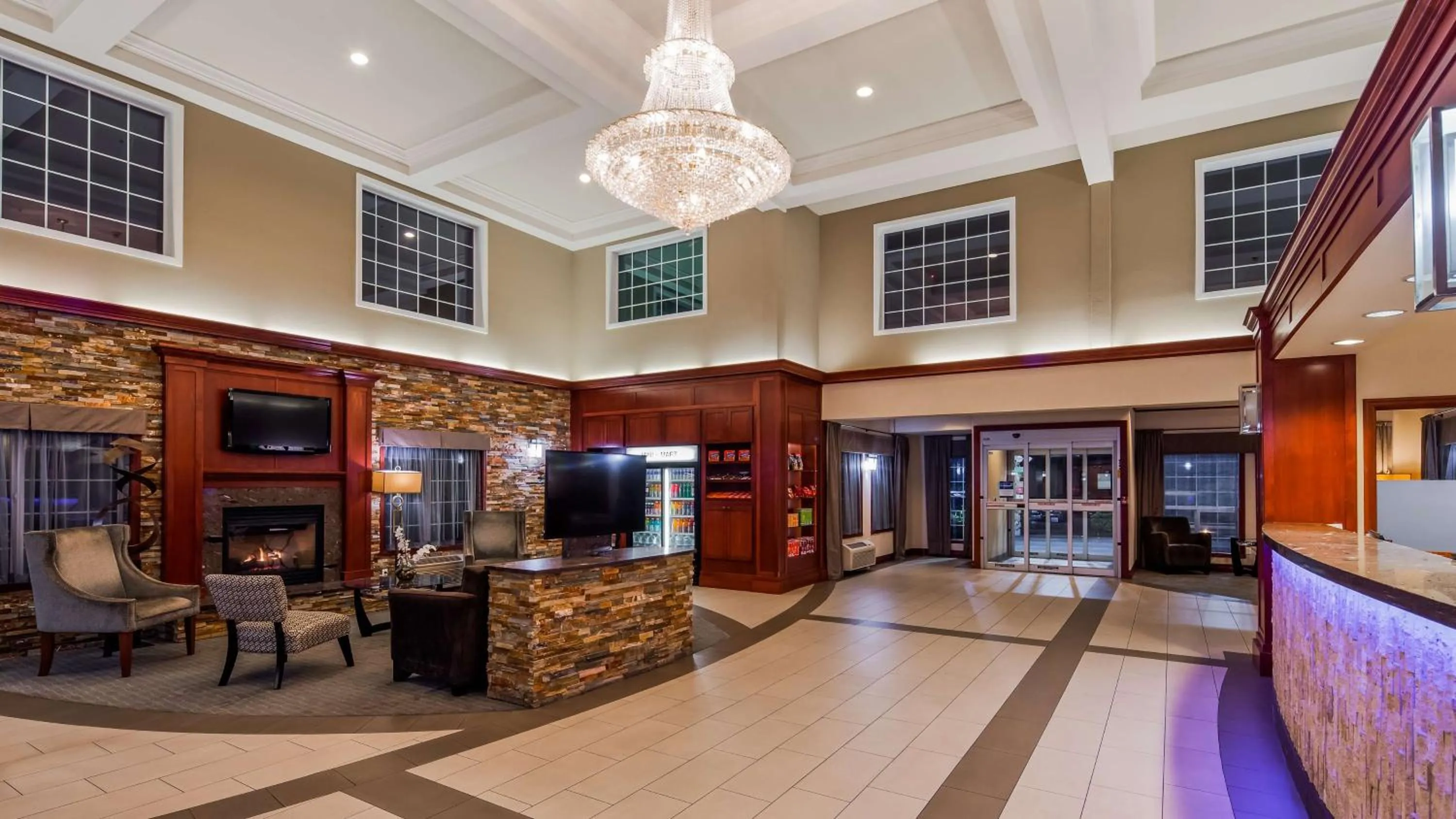 Lobby or reception in Best Western PLUS Vancouver Mall Drive
