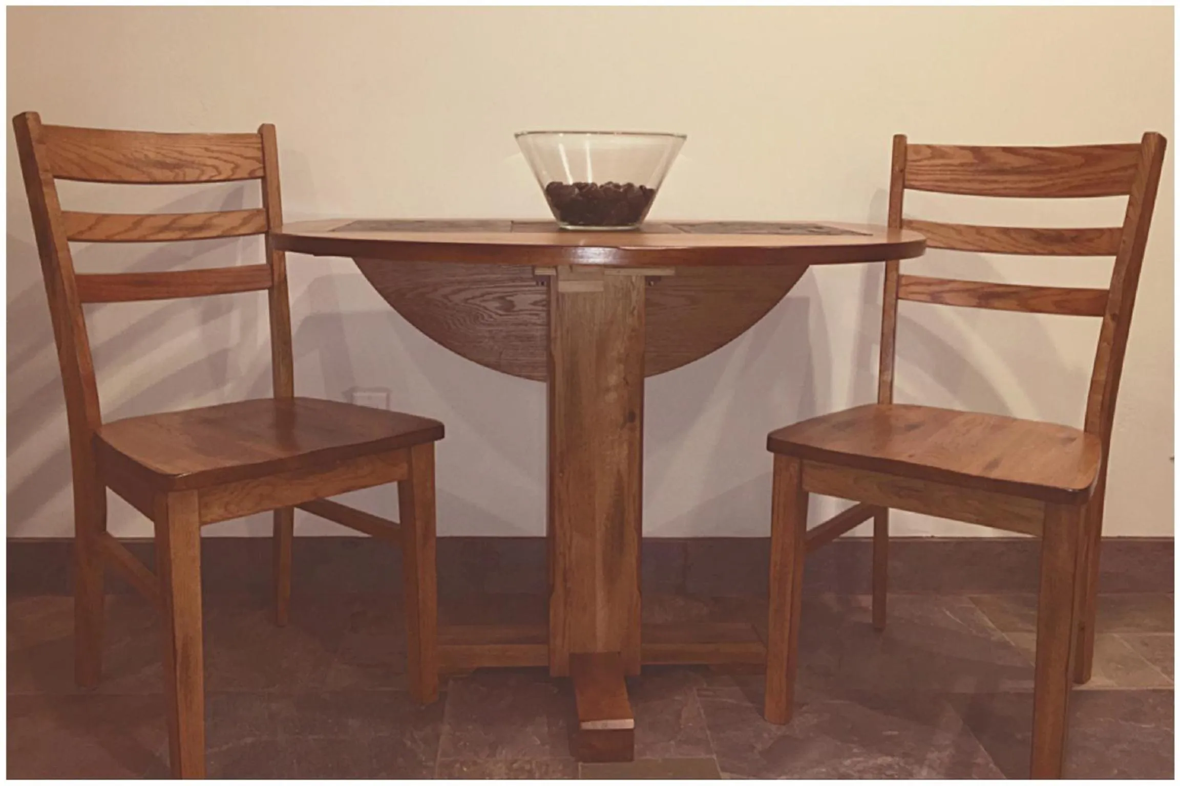 Dining area in Harbour Inn