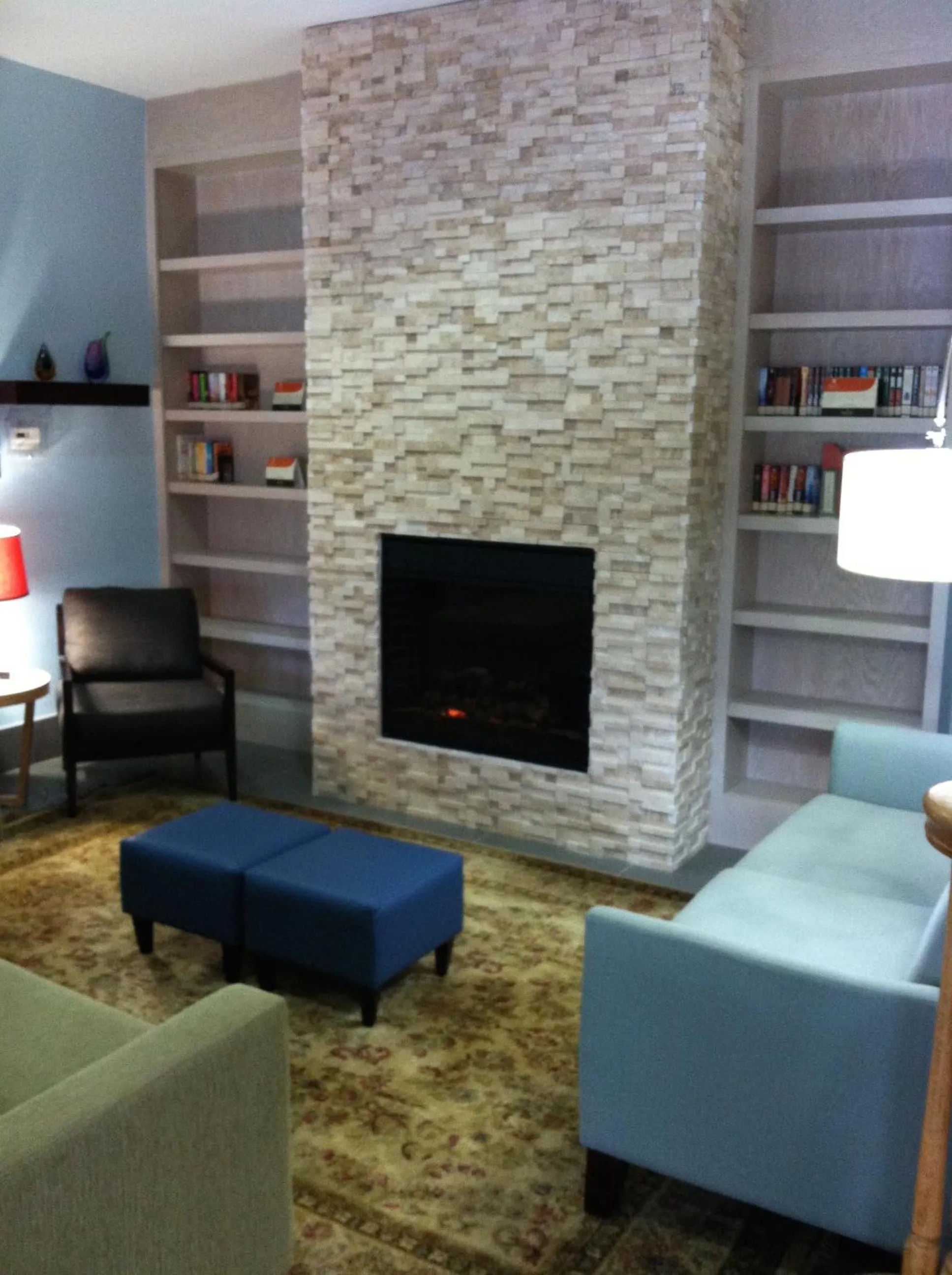 Seating area in Country Inn & Suites by Radisson, Brunswick I-95, GA