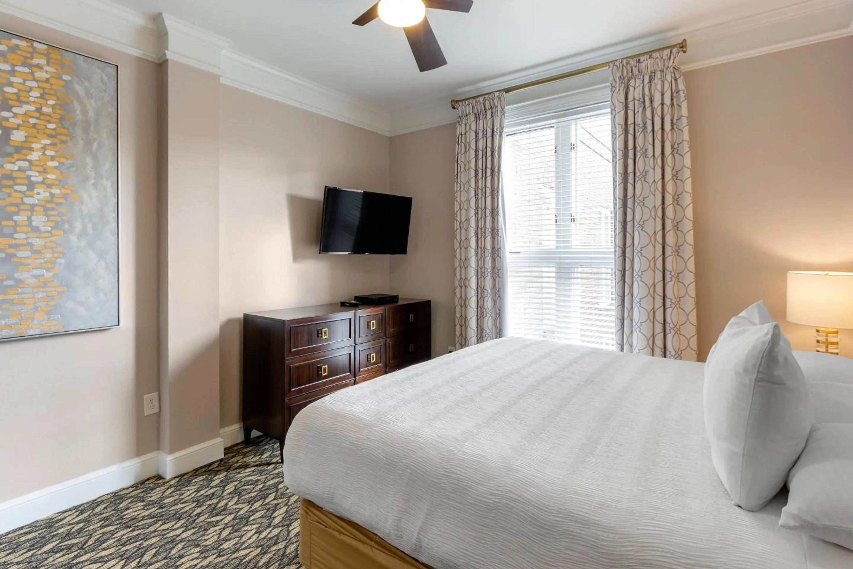 Bedroom, Bed in Church Street Inn Historic Charleston, Ascend Collection Hotel