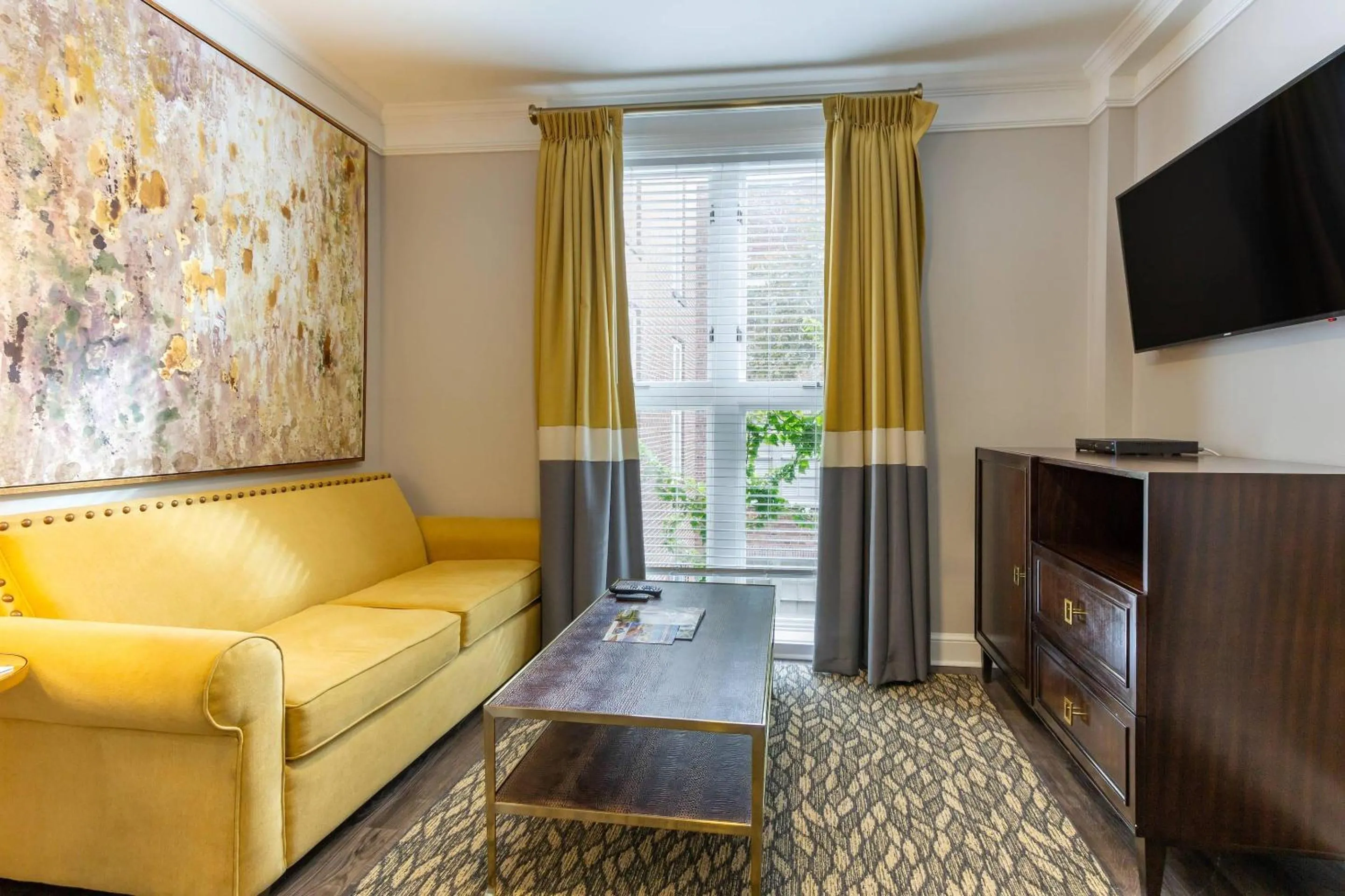 Bedroom in Church Street Inn Historic Charleston, Ascend Collection Hotel