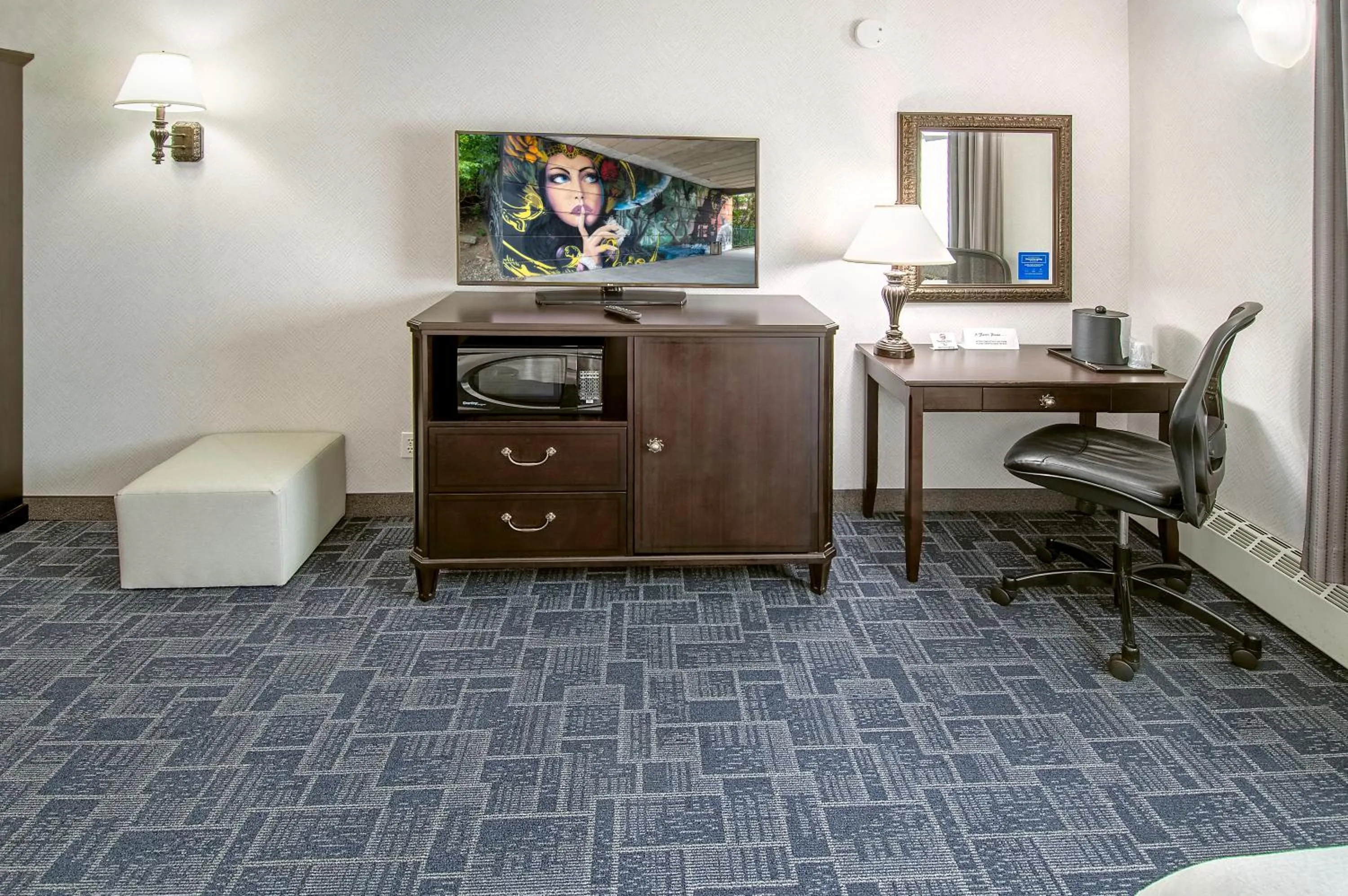 Bedroom in Holland Hotel Free Parking Jersey City