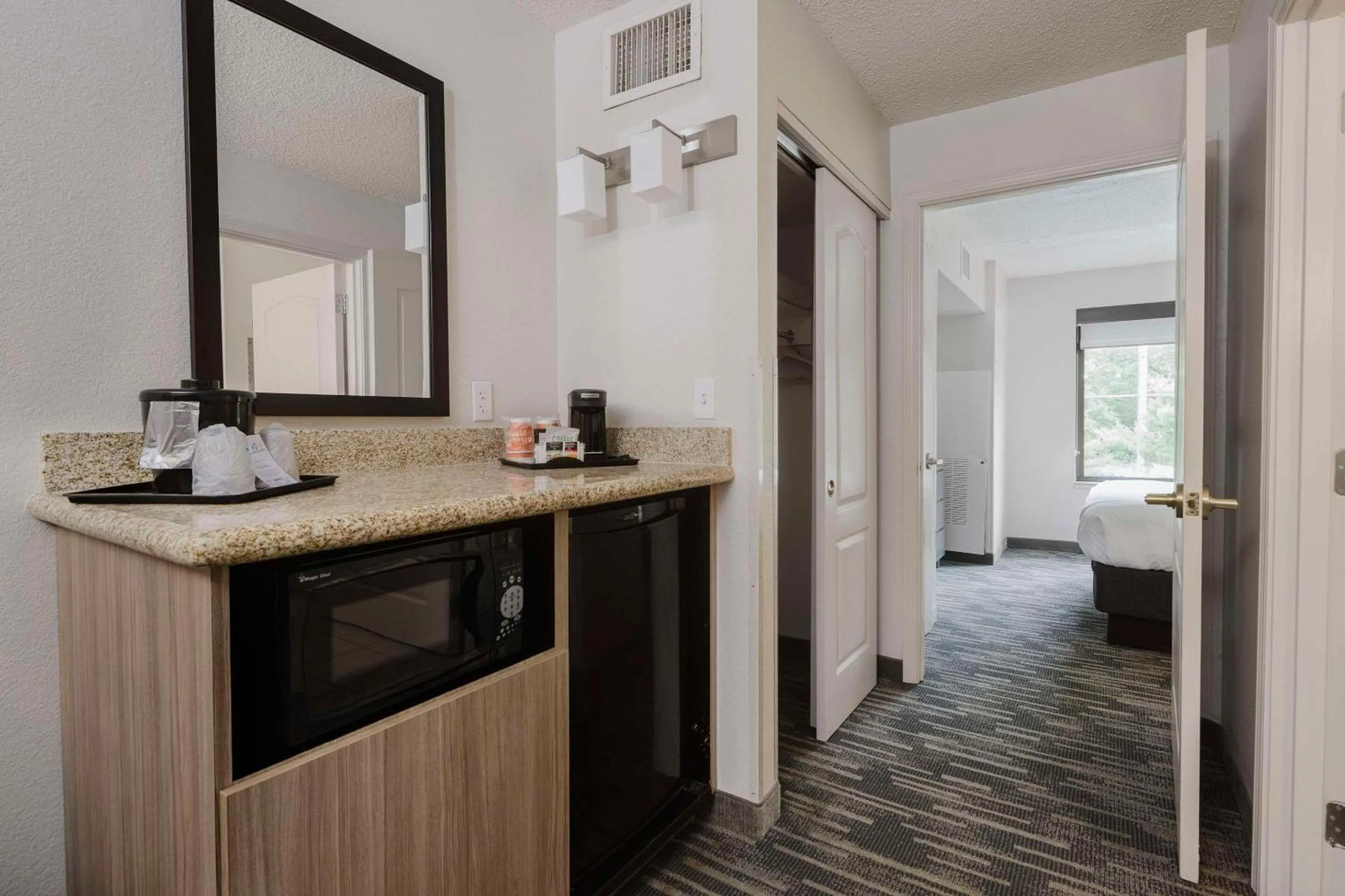 Bedroom in Country Inn & Suites by Radisson, Queensbury - Lake George , NY