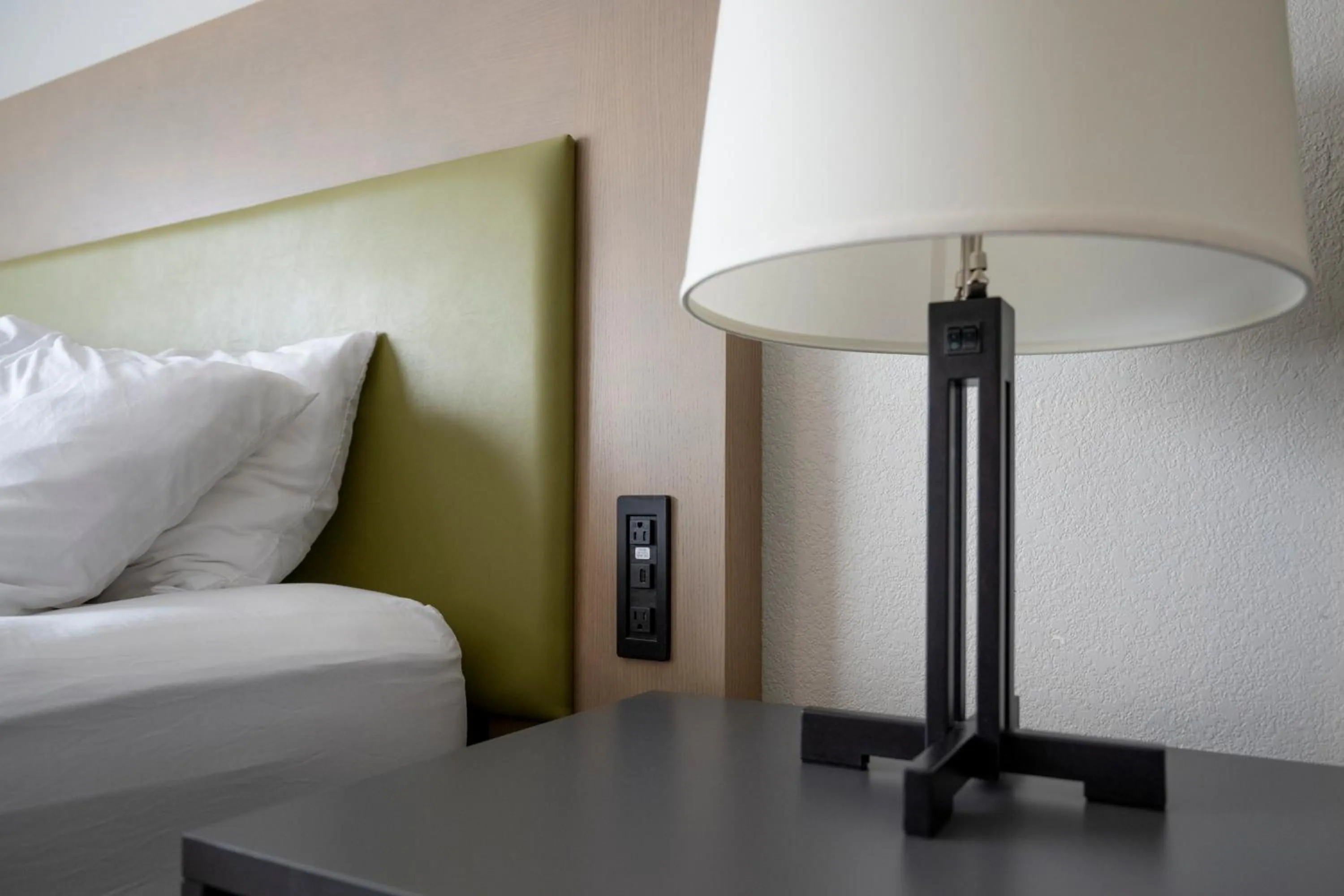 Bed in Country Inn & Suites by Radisson, Queensbury - Lake George , NY