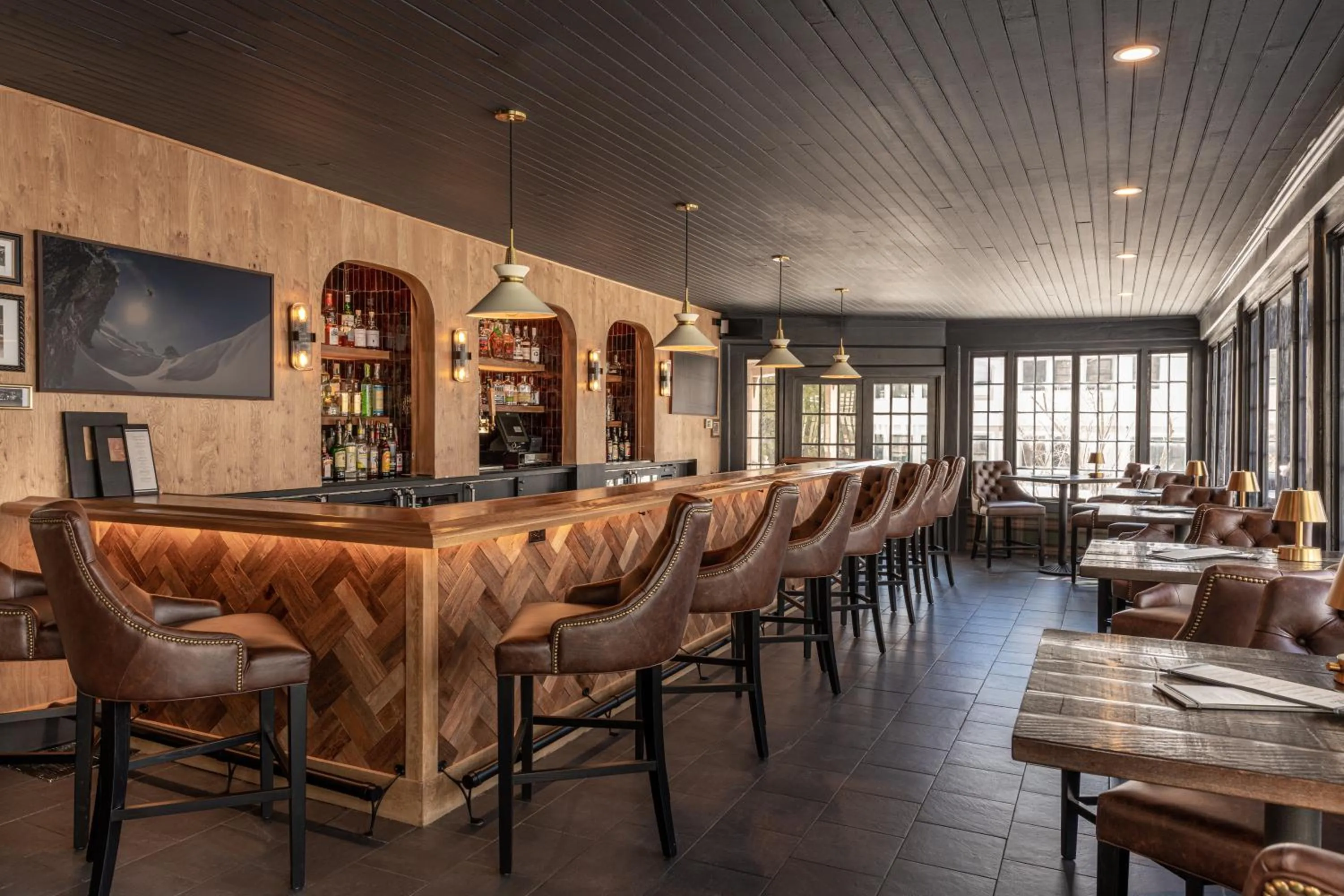 Restaurant/places to eat in The Wentworth