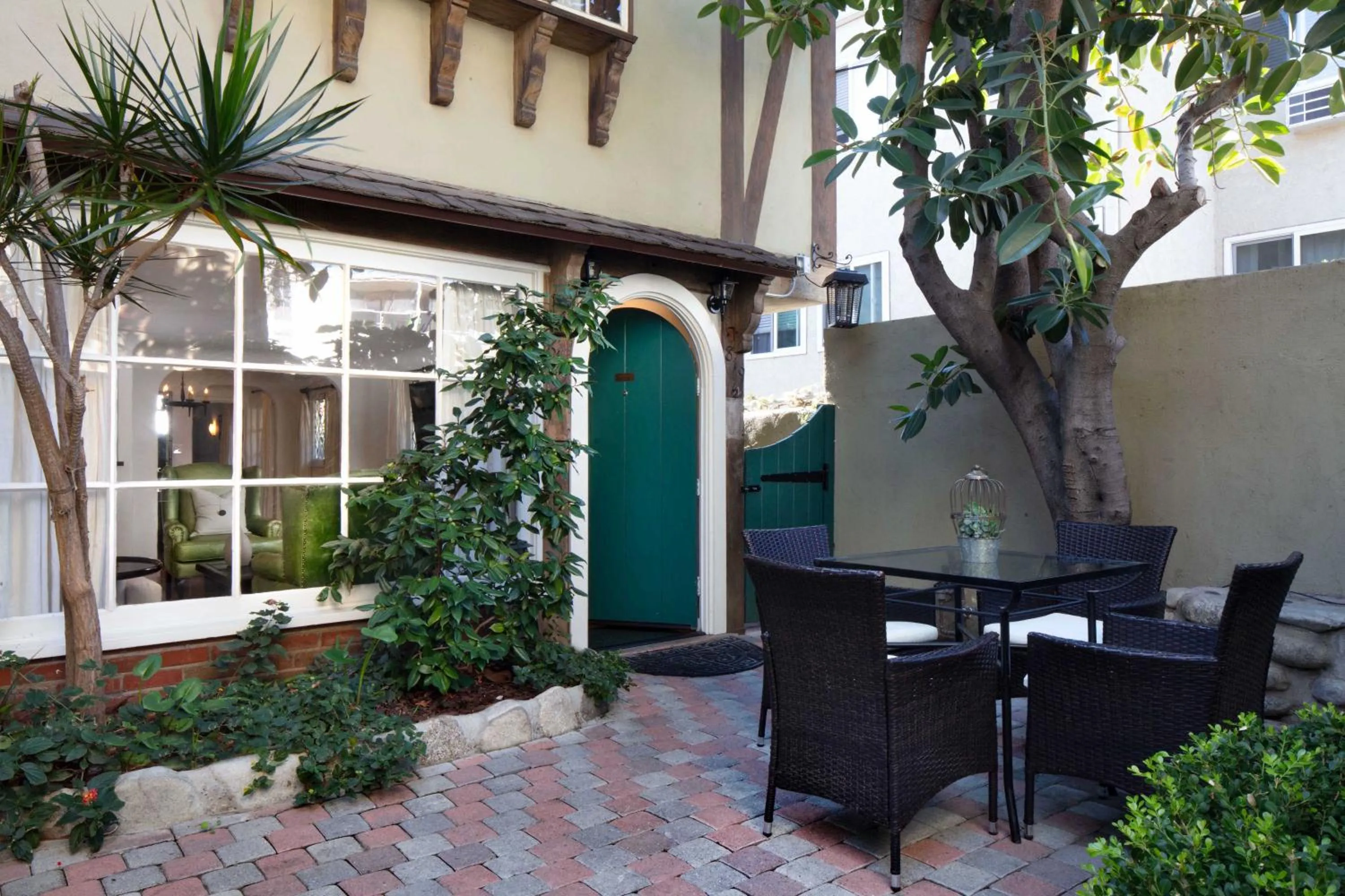 Patio in The Charlie West Hollywood