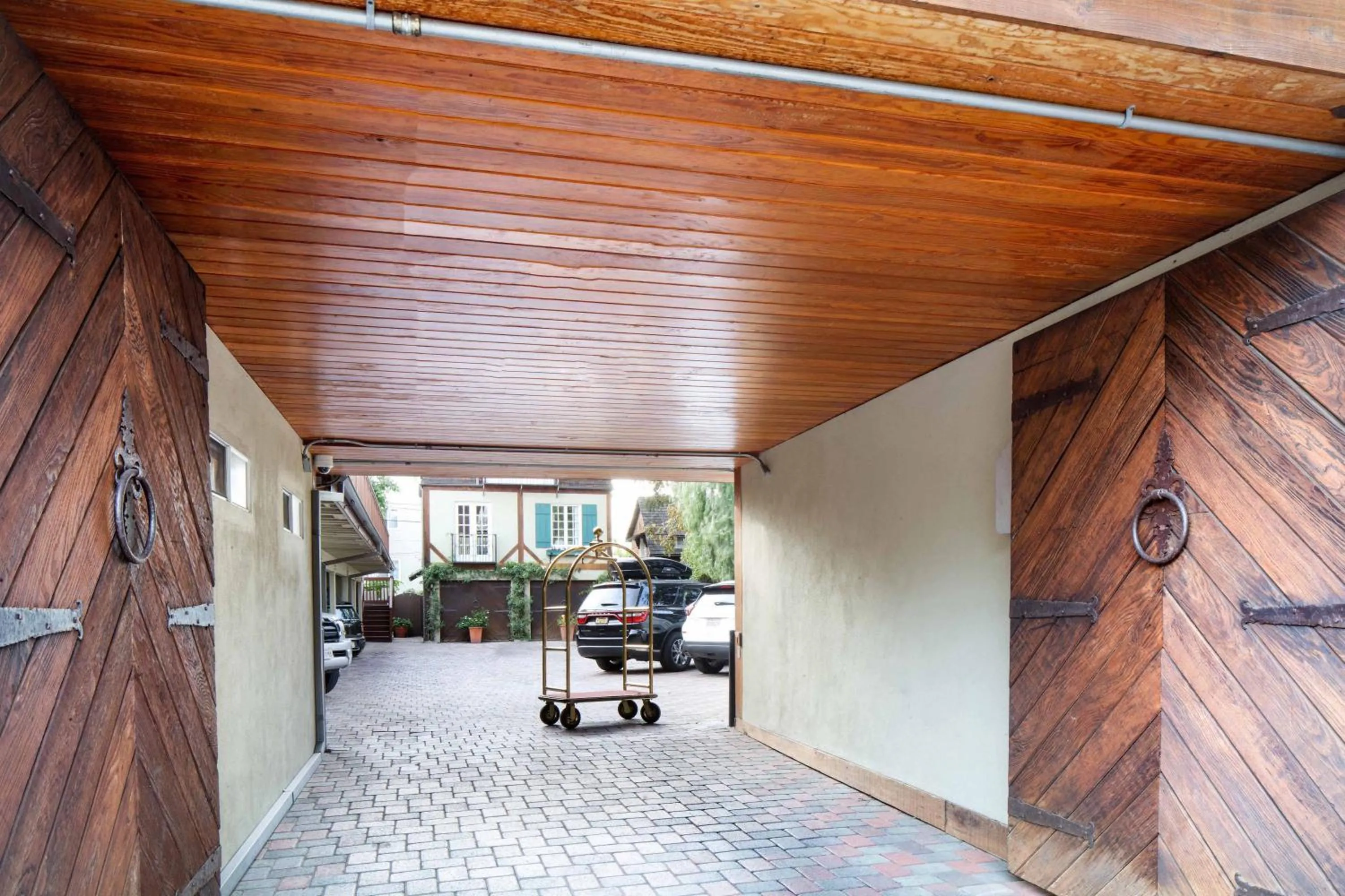 Facade/entrance in The Charlie West Hollywood