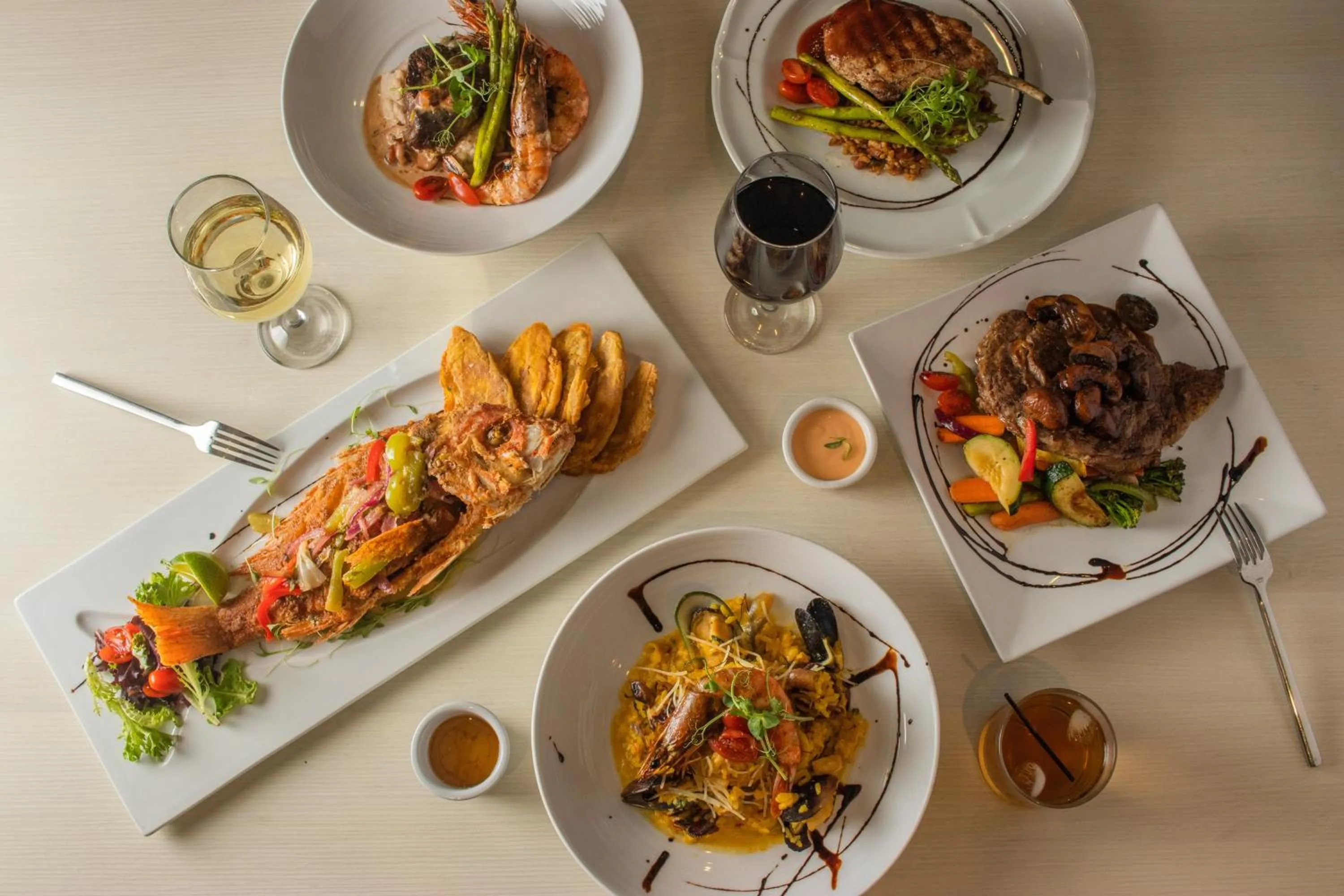 Restaurant/places to eat in Rincon Beach Resort