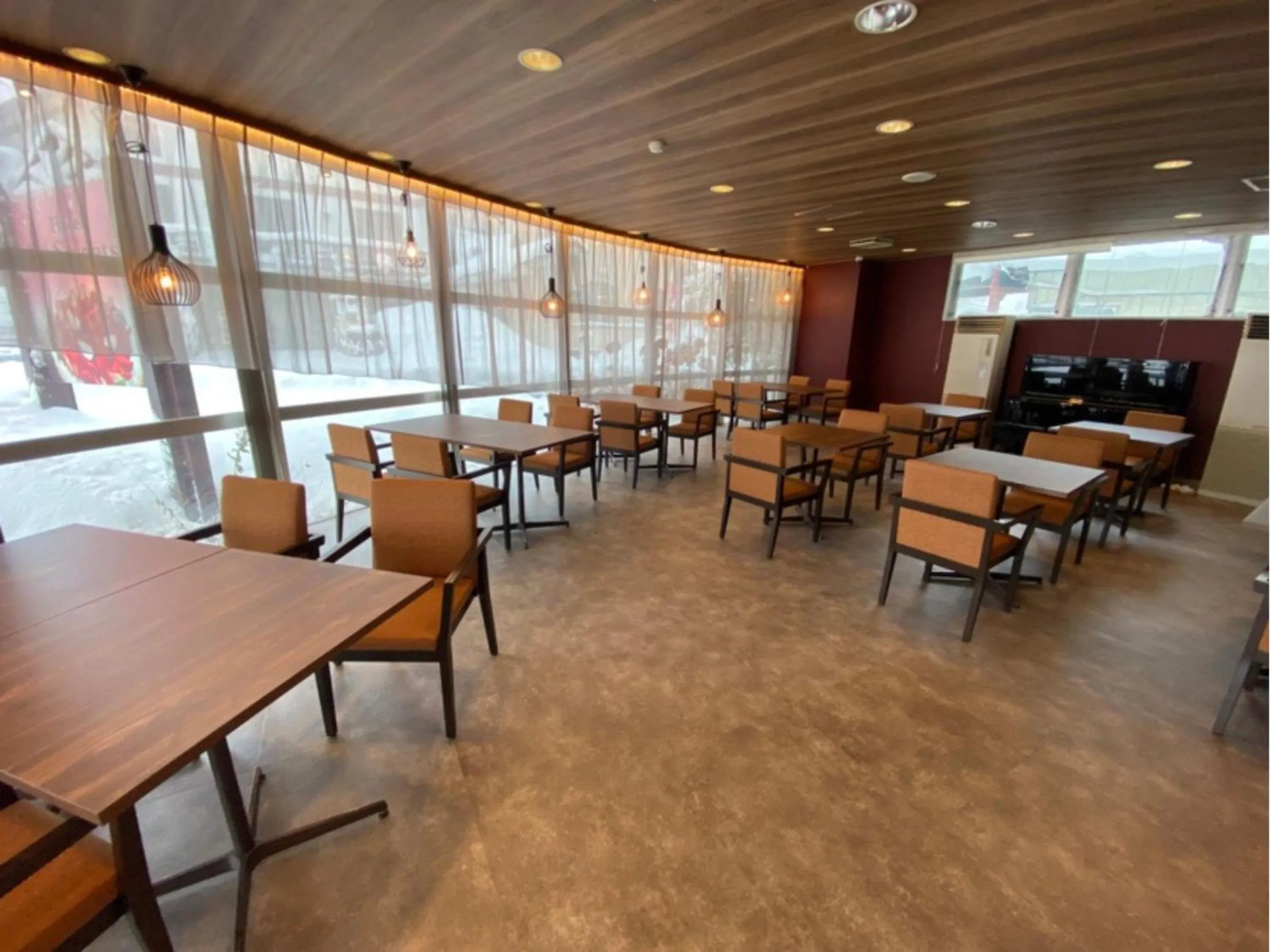 Restaurant/places to eat in HOTEL 24sweets HAKUBA