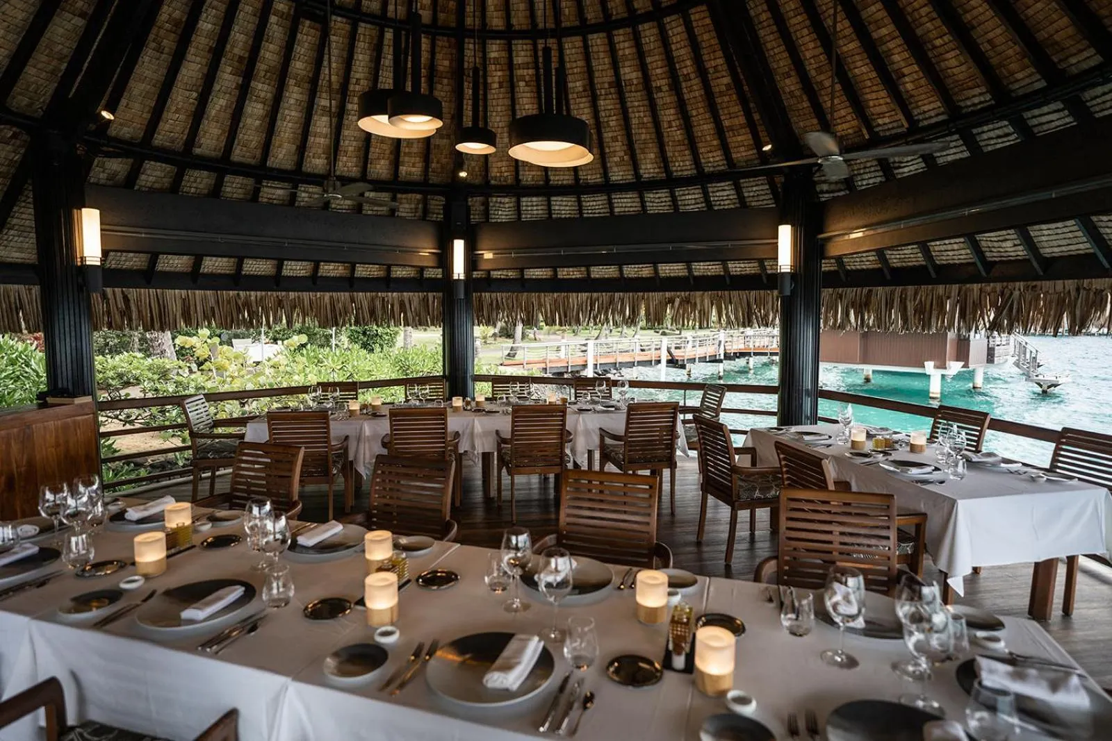 Restaurant/places to eat in InterContinental Tahiti Resort & Spa by IHG