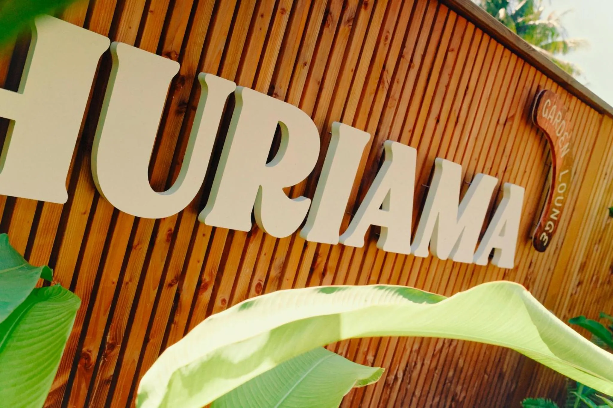 Lounge or bar in InterContinental Tahiti Resort & Spa by IHG