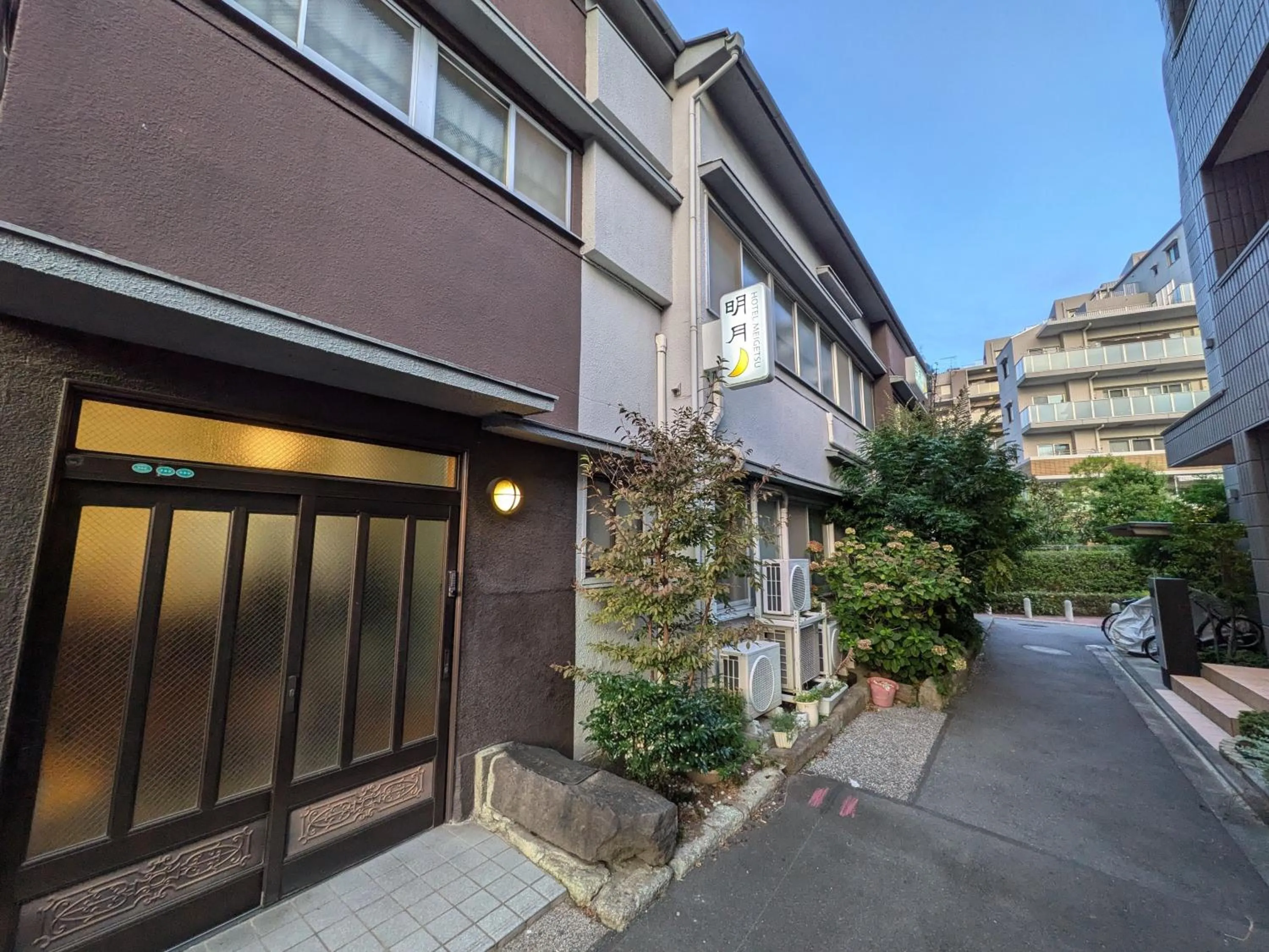 Property building in Hotel Meigetsu