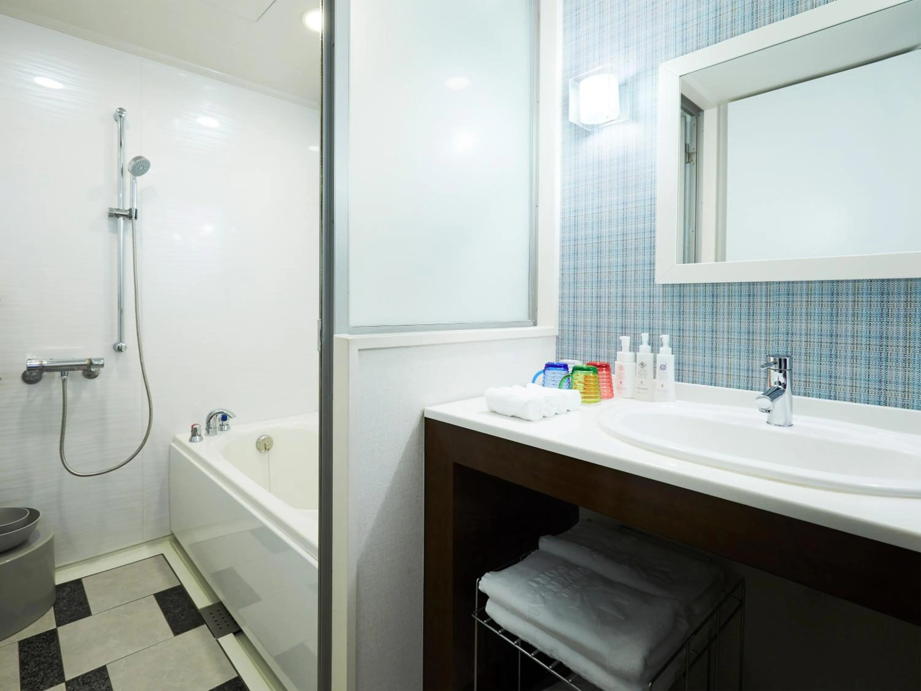 Bathroom in Hotel Universal Port