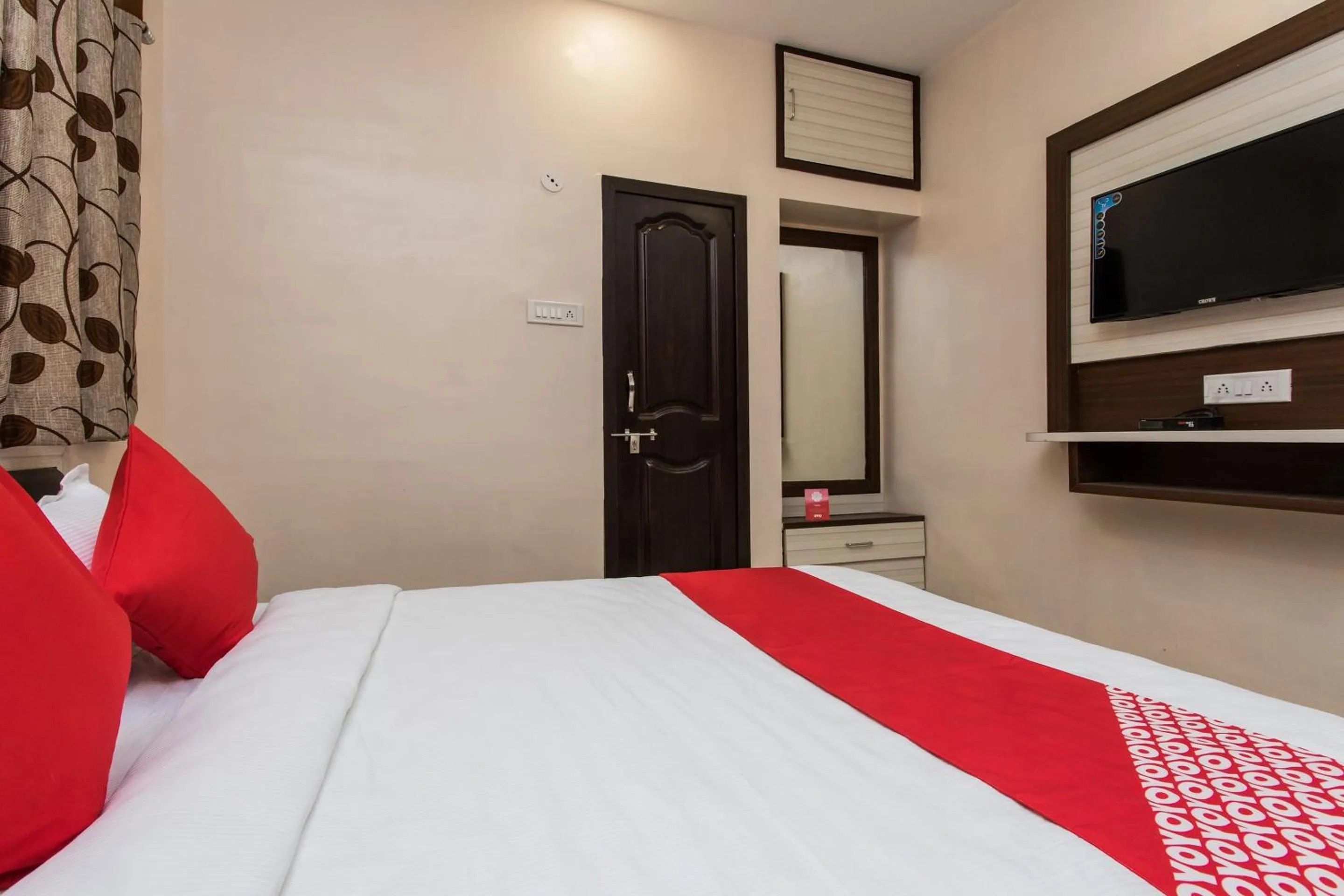 Bedroom, Bed in Hotel O Madhur Inn