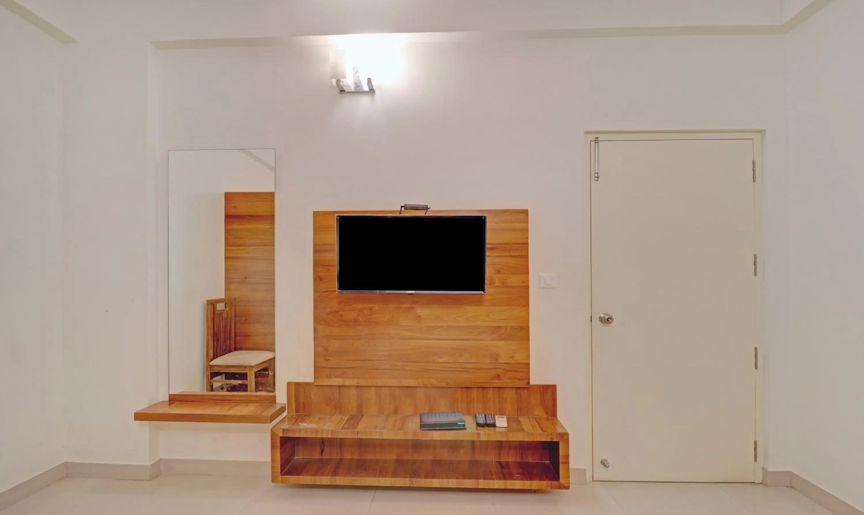 TV and multimedia in Treebo Kings Suits, HSR Layout