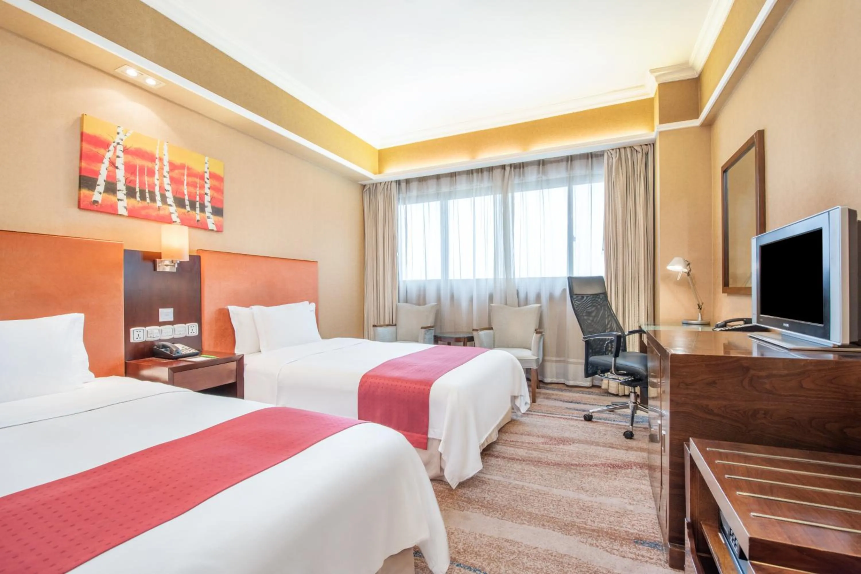 Photo of the whole room in Holiday Inn Hefei by IHG