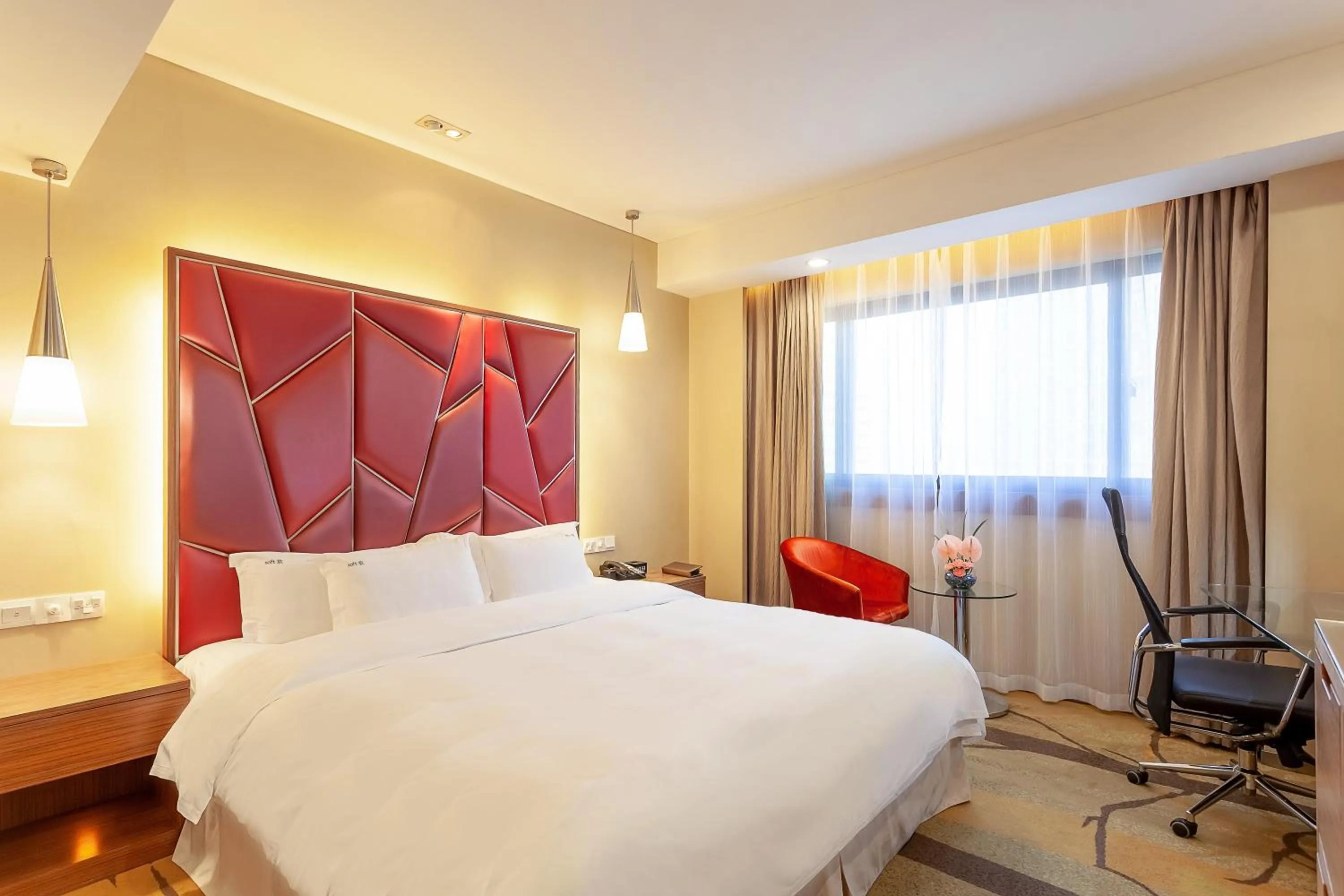 Photo of the whole room in Holiday Inn Hefei by IHG