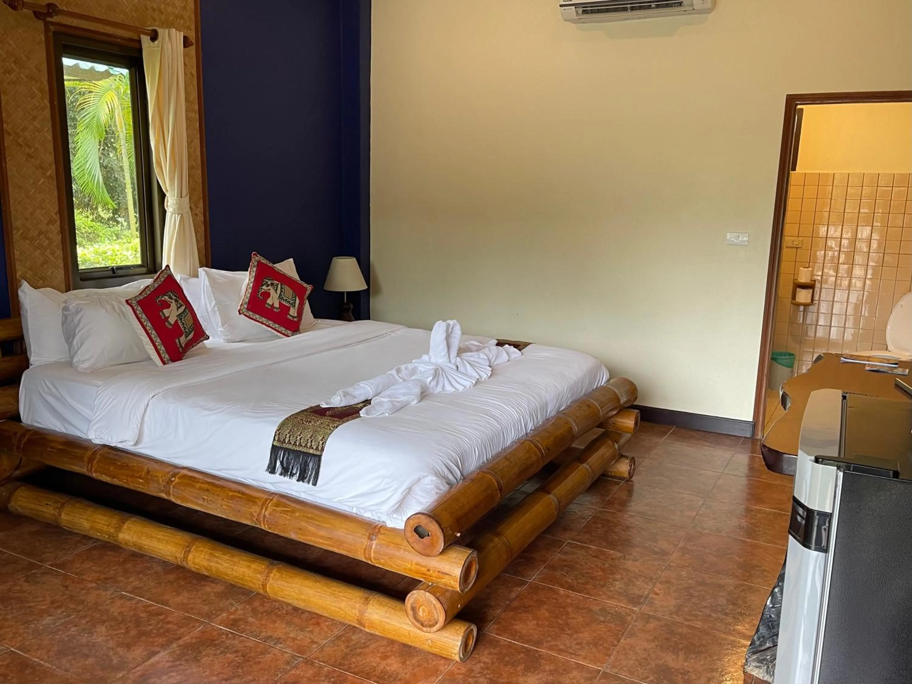 Decorative detail, Bed in Garden Resort