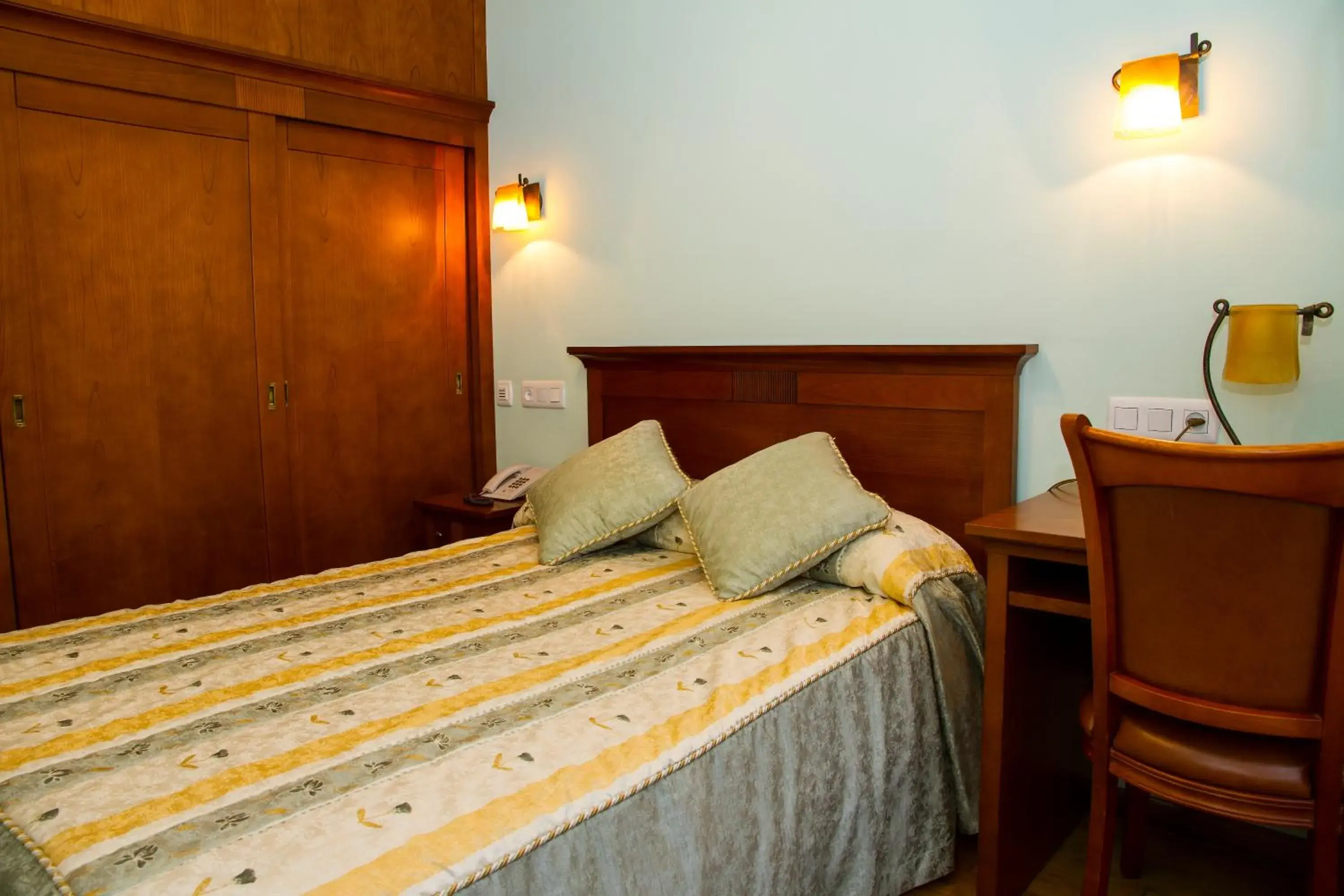 Double Room - single occupancy in Hotel Los 14 Double Room - single occupancy in Hotel Los 14