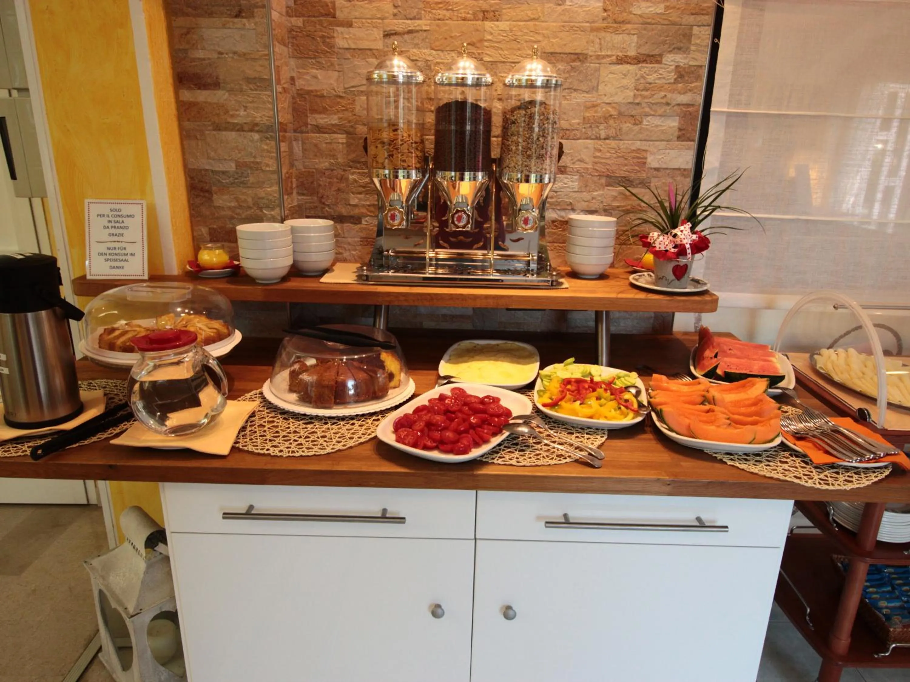 Breakfast in Hotel Nuova Graziosa