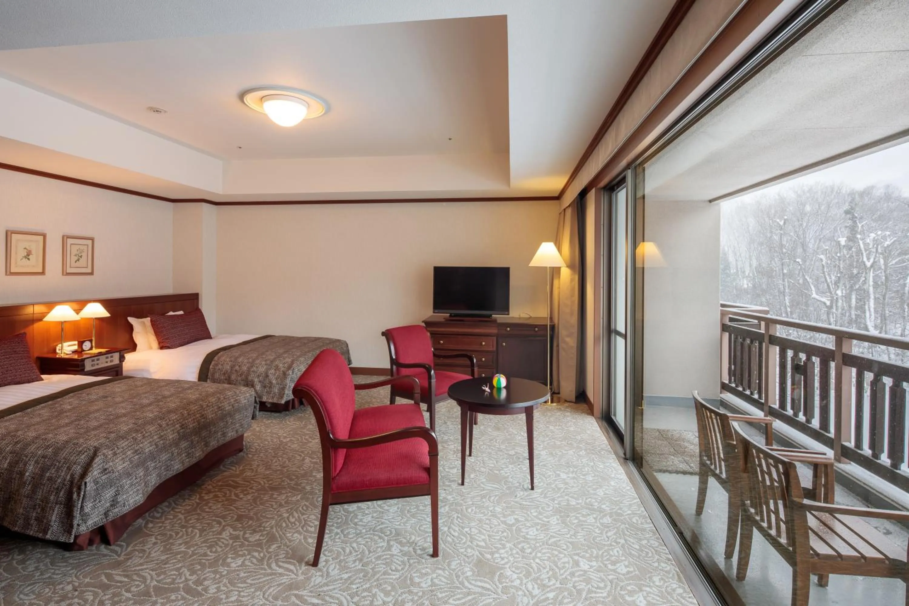 Photo of the whole room, Bed in Hakuba Tokyu Hotel