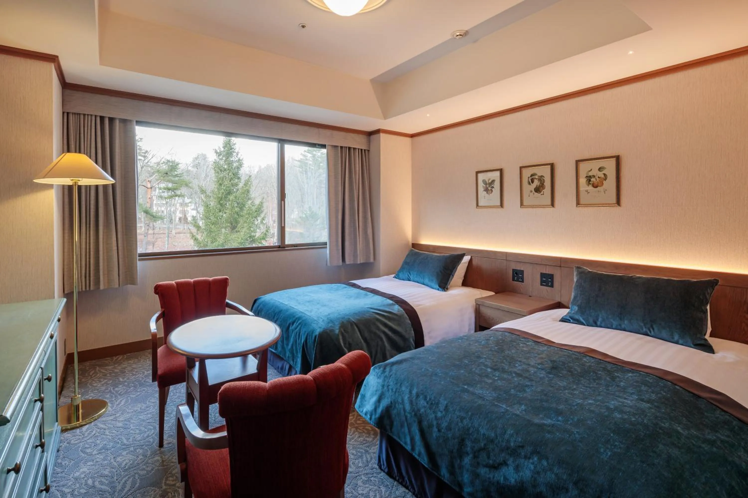 Photo of the whole room, Bed in Hakuba Tokyu Hotel