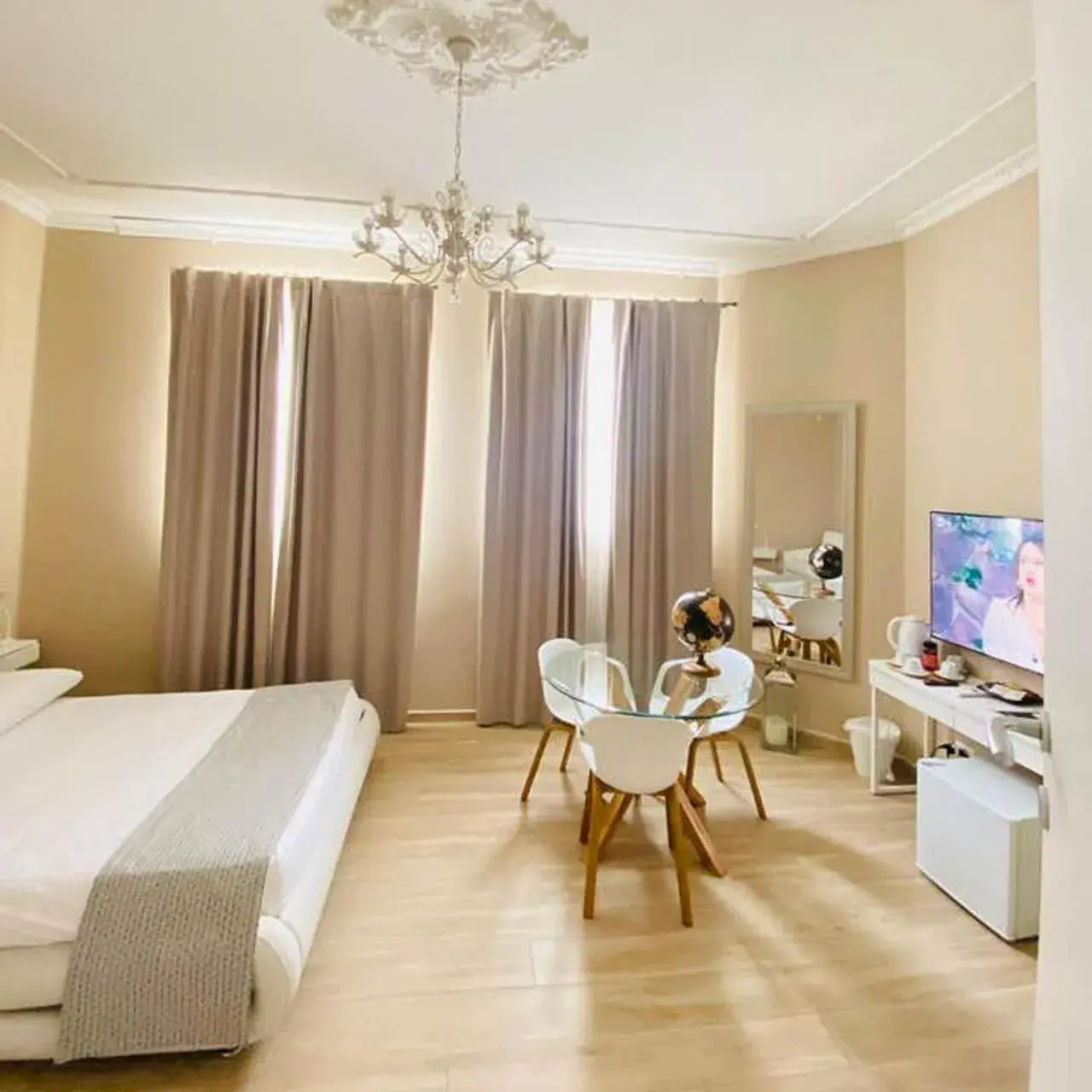 Suite in Relais Villa Coppedè Suite in Relais Villa Coppedè