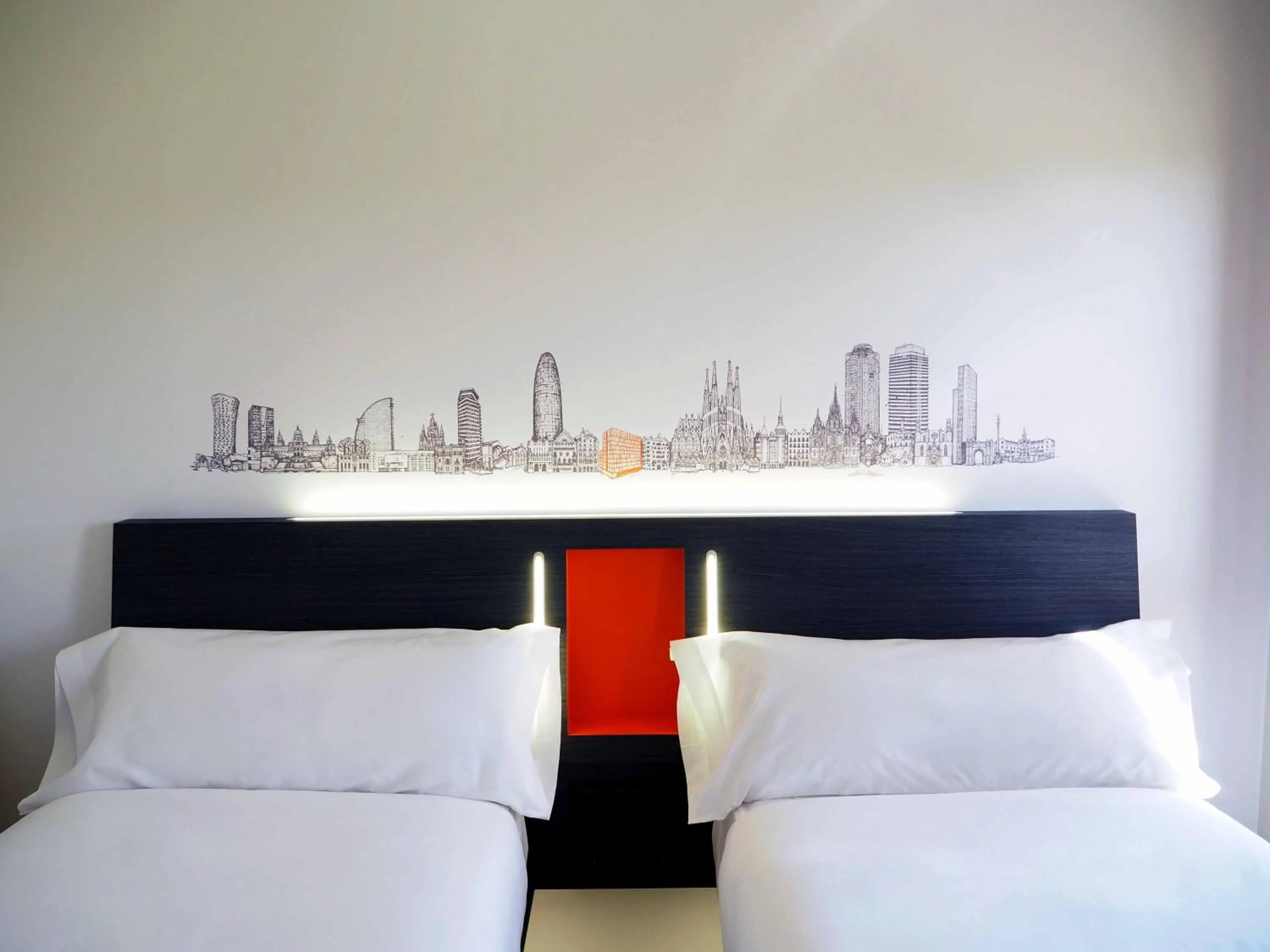 Bed in easyHotel Barcelona Fira