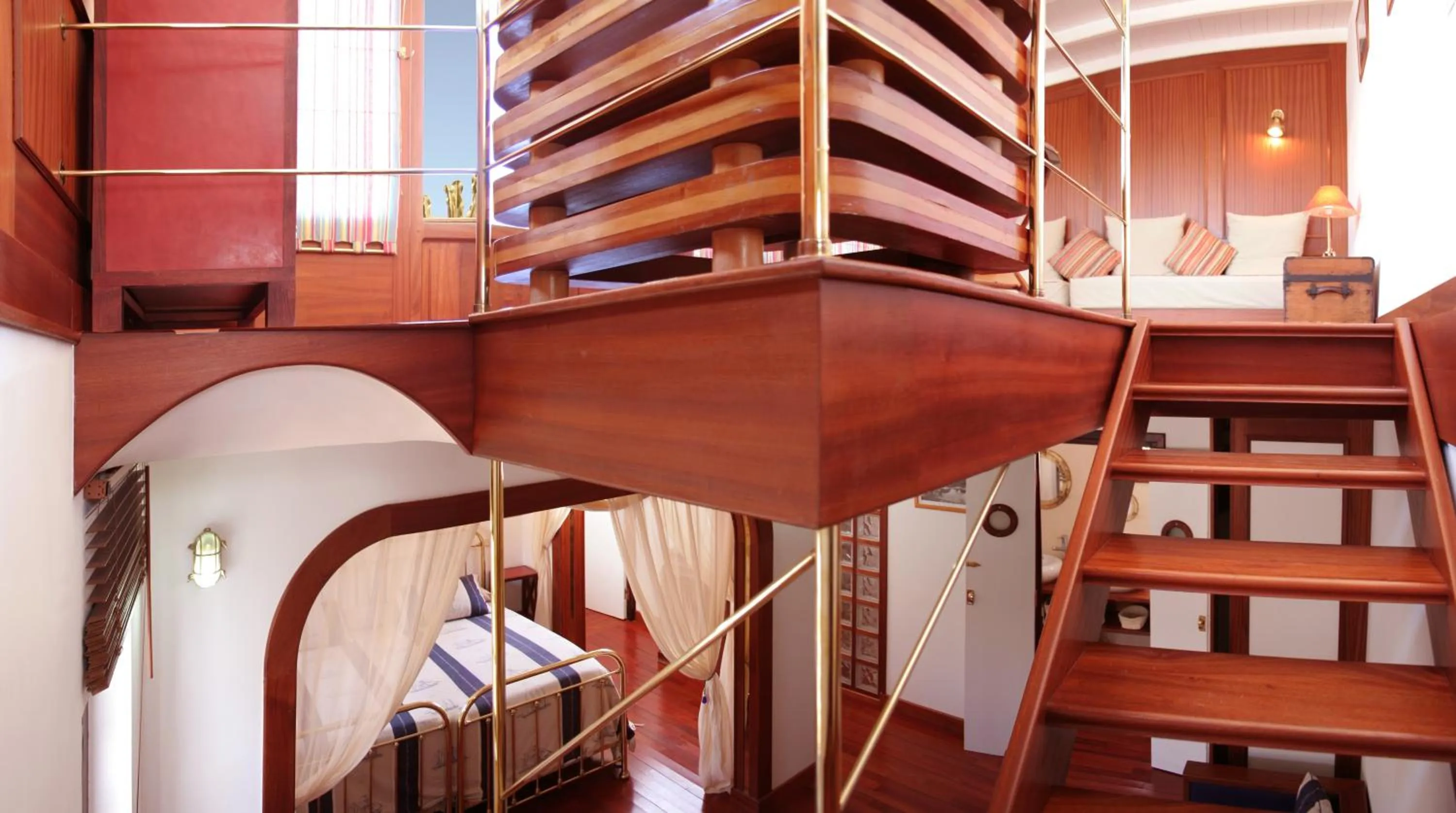 Decorative detail in Dar Loulema