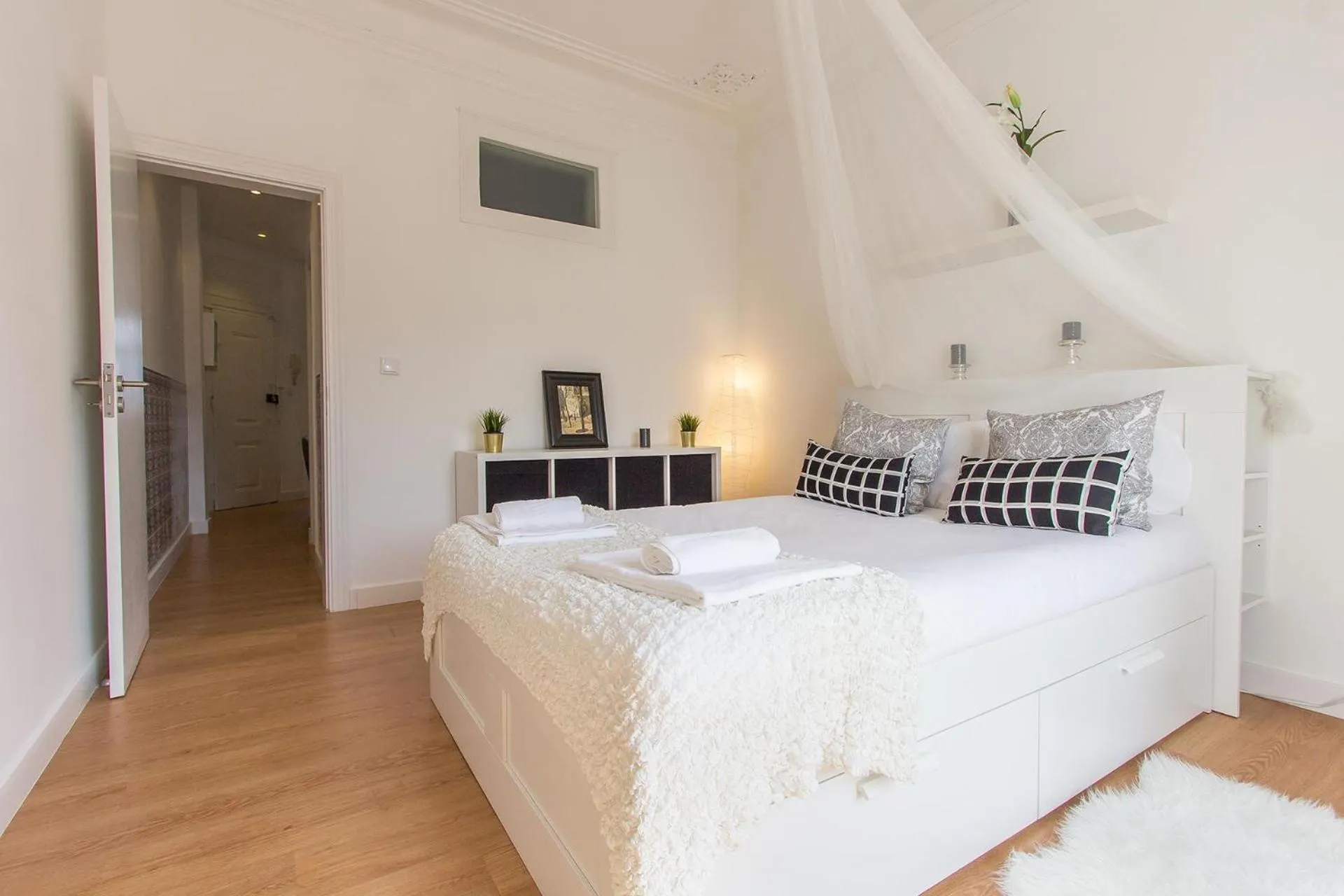 Other, Bed in Bairro Alto Stylish by Homing