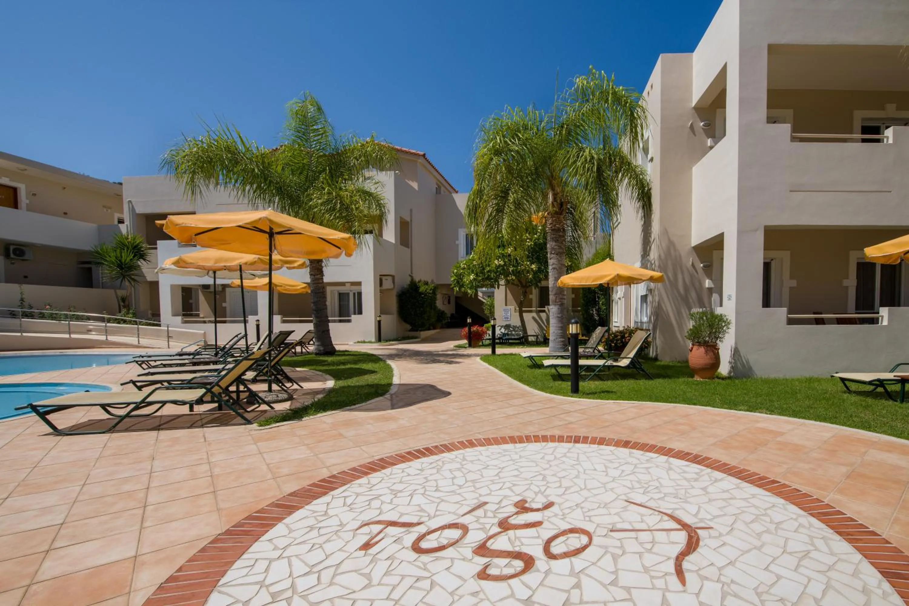 Property building in Toxo Hotel