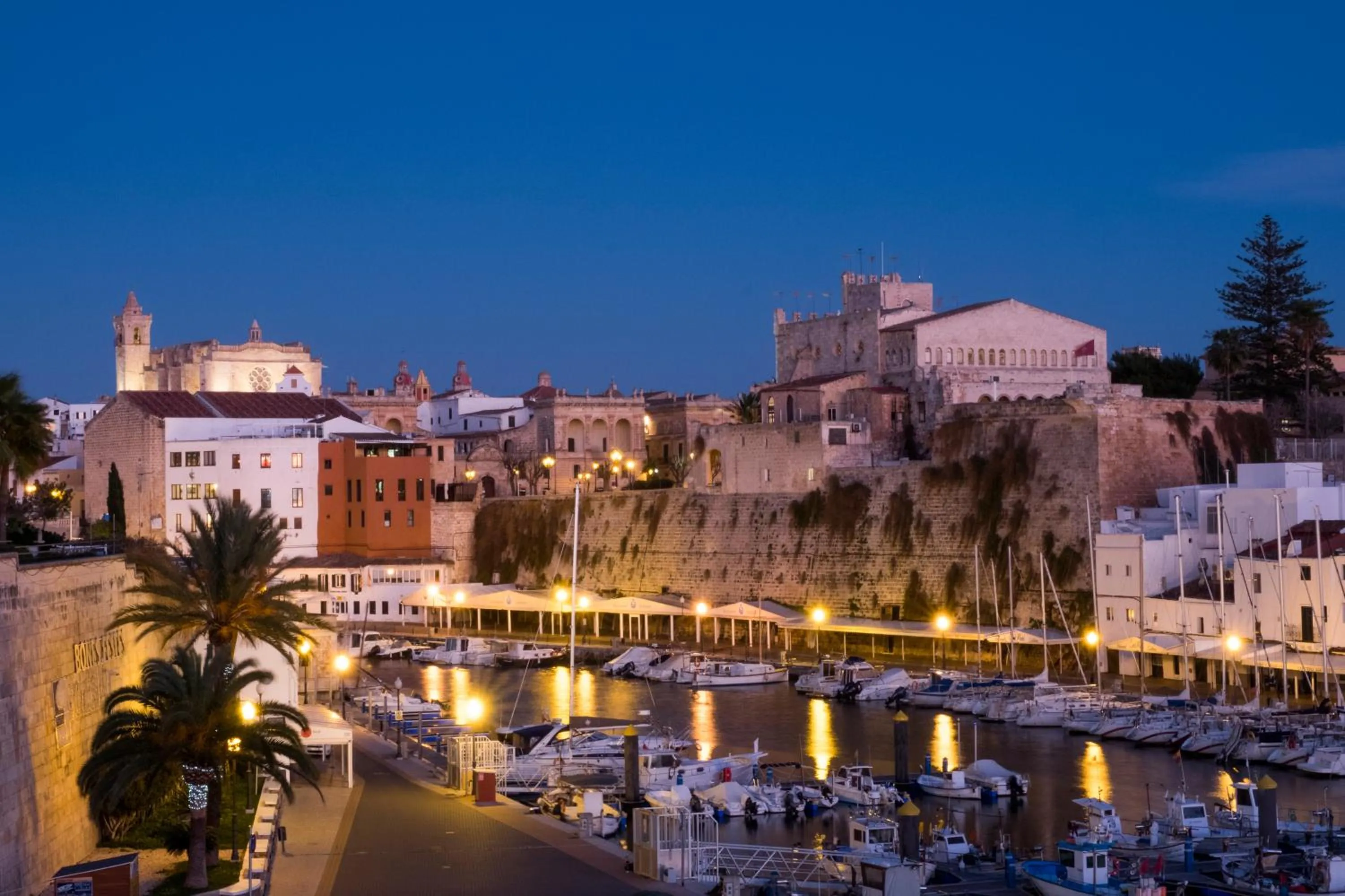 Nearby landmark in Nao Catedral Boutique Hotel