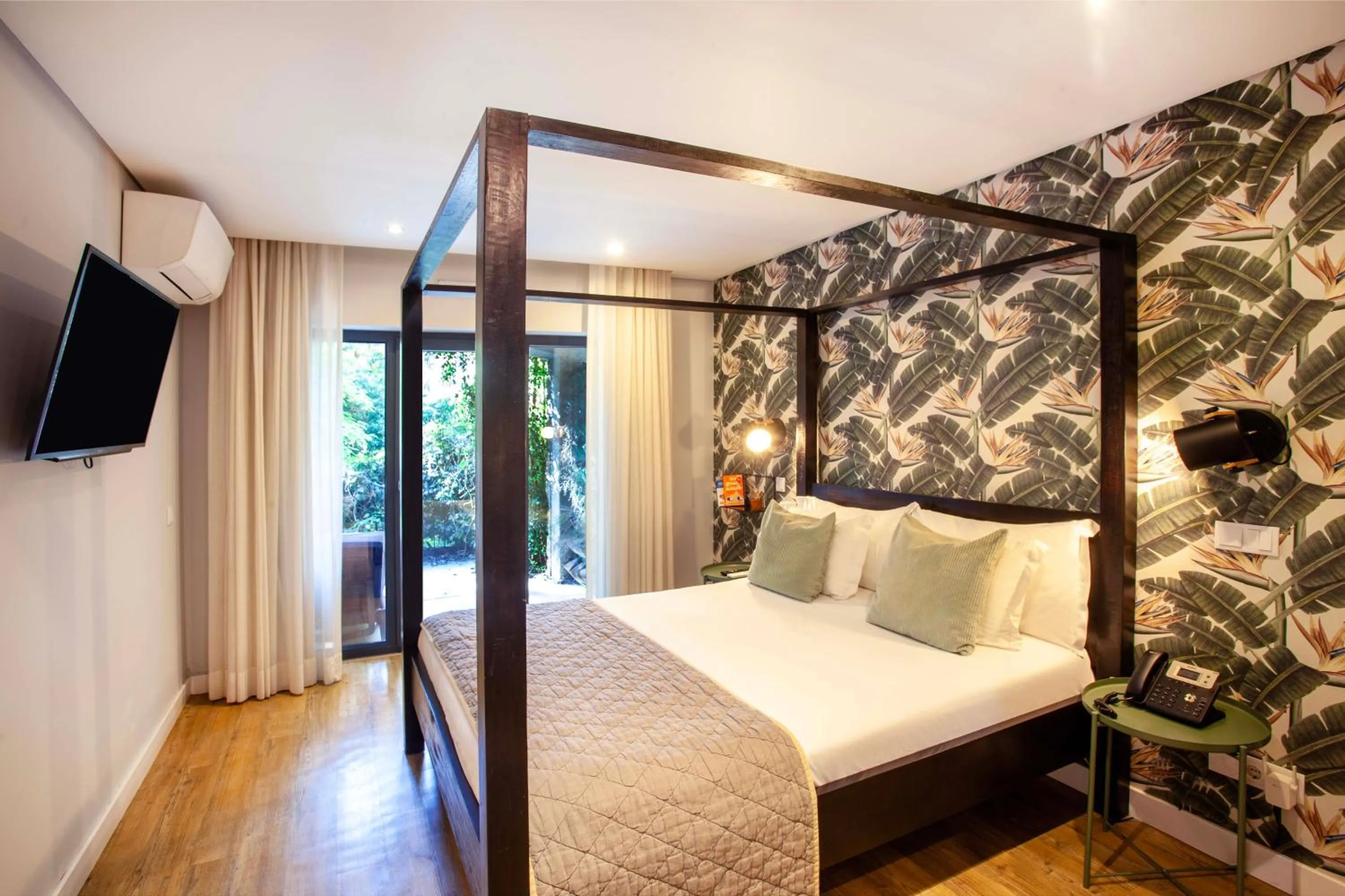 Bed in Casa Vela Boutique House