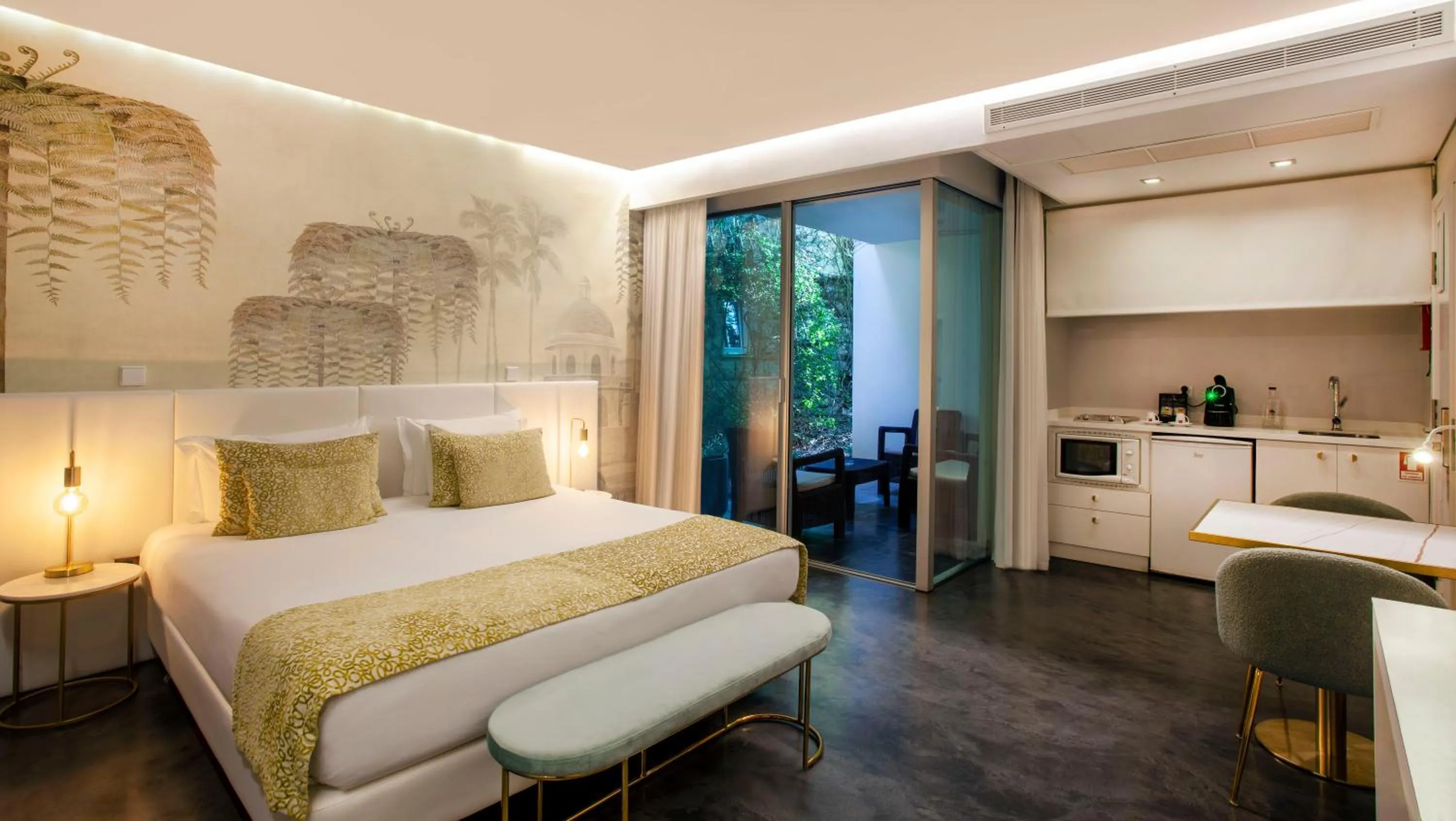 Bed in Casa Vela Boutique House