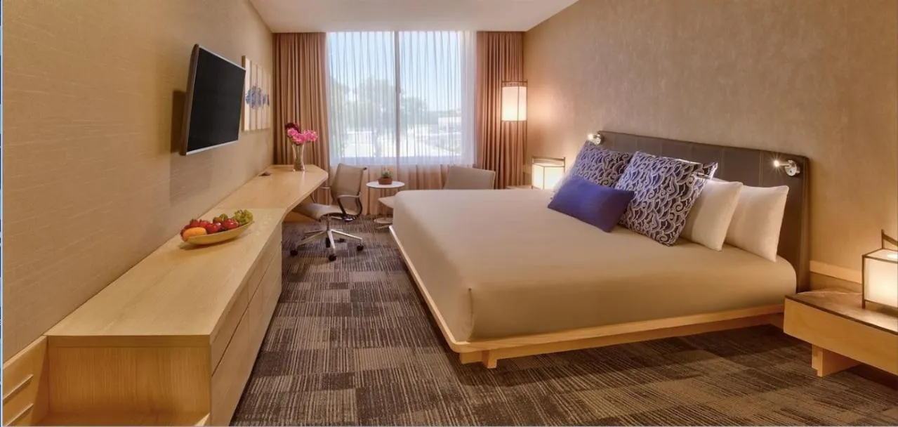 Bed in Galeria Plaza Irapuato