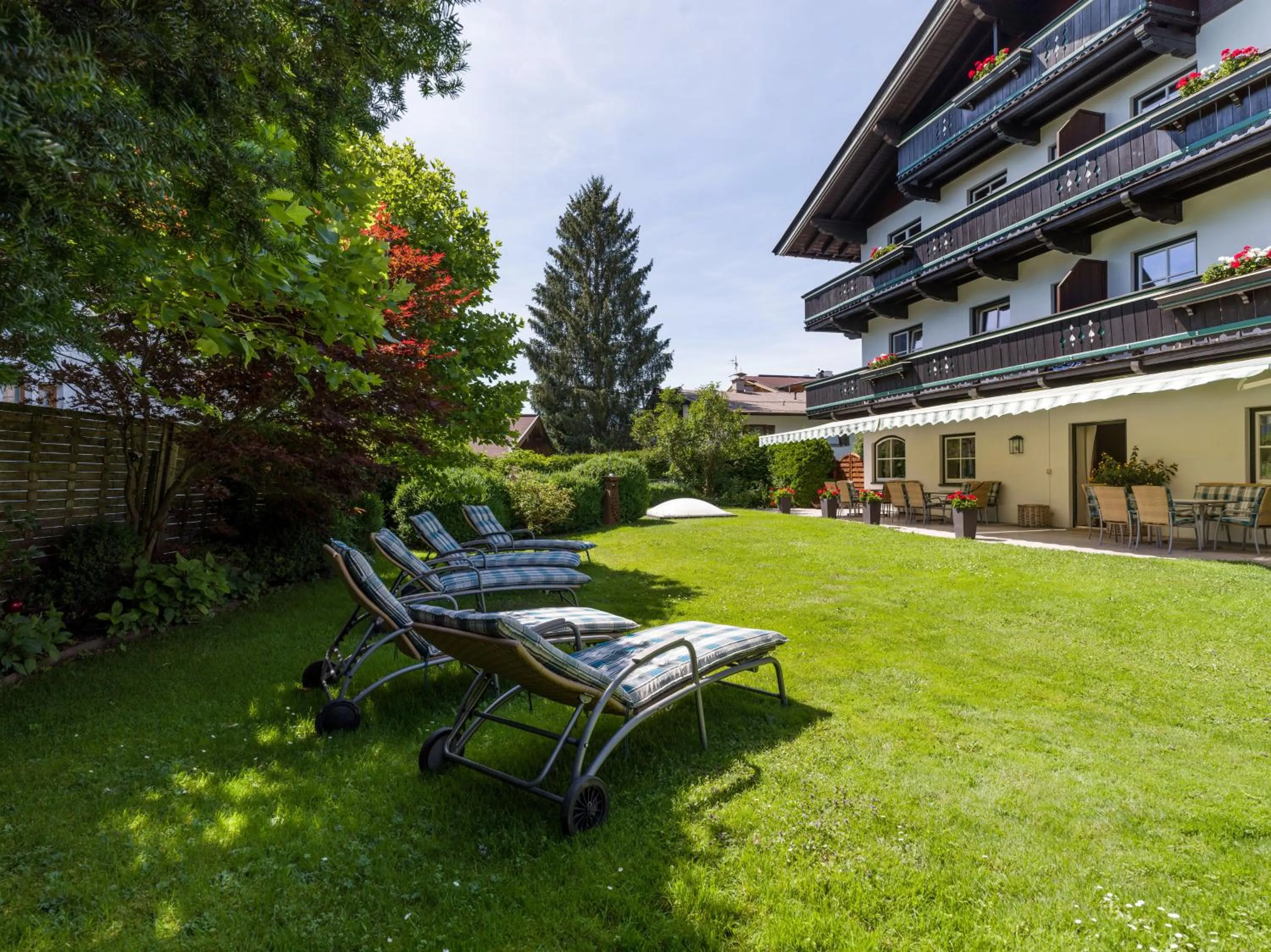 Property building in Alpen Glück Hotel Villa Lisa garni