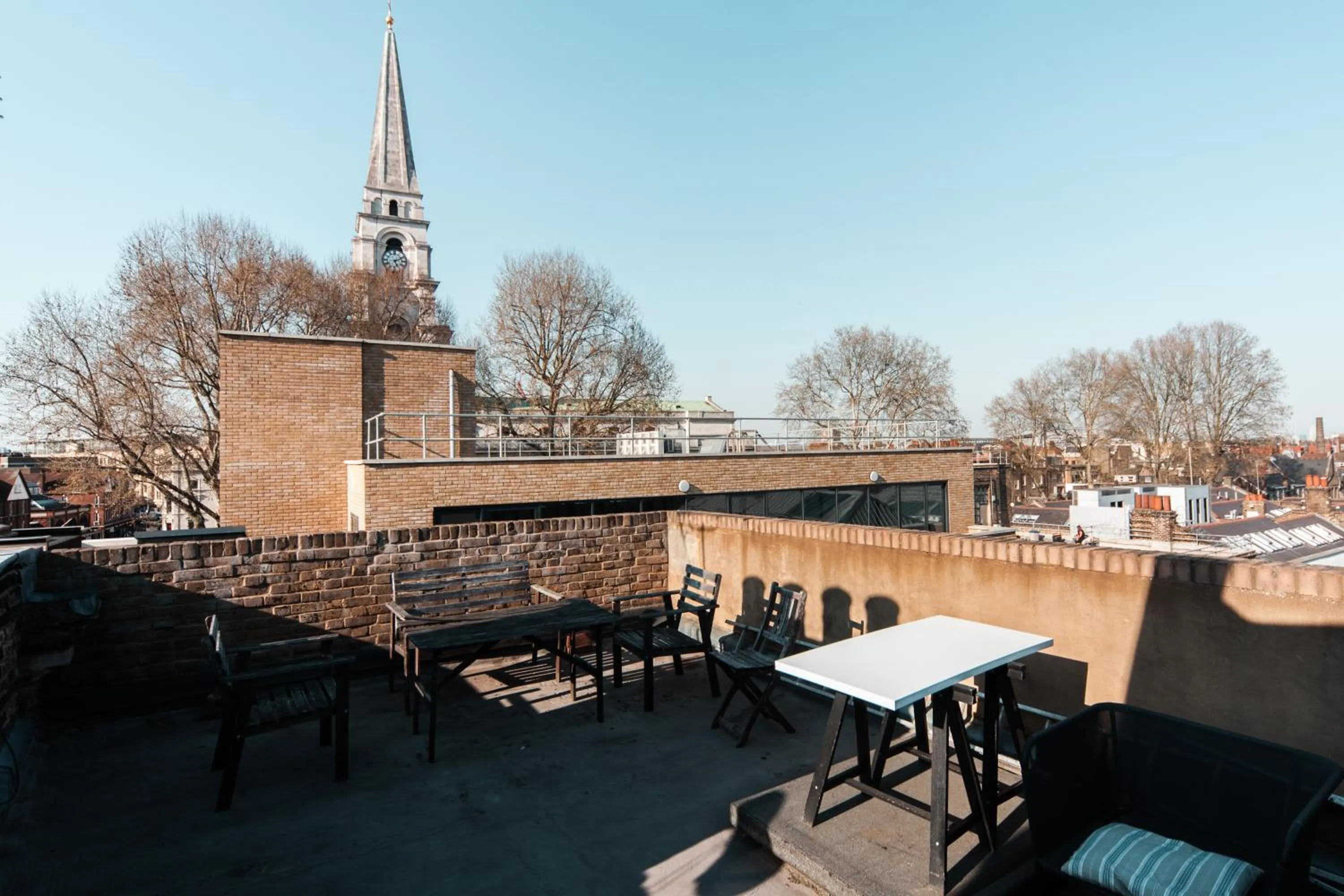 Private en-suite Room @ Liverpool street, Brick Ln