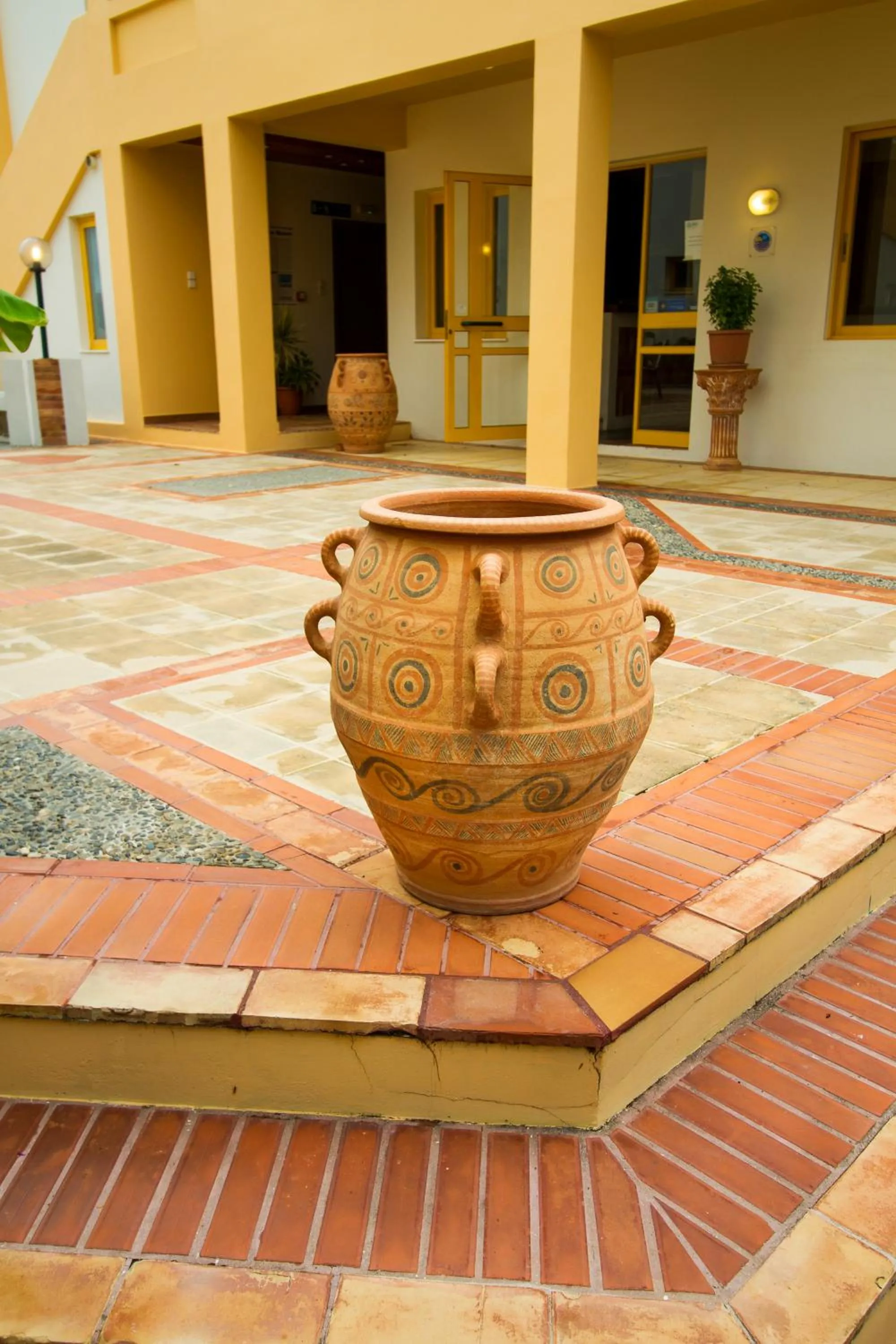 Facade/entrance in Lycasti Maisonettes